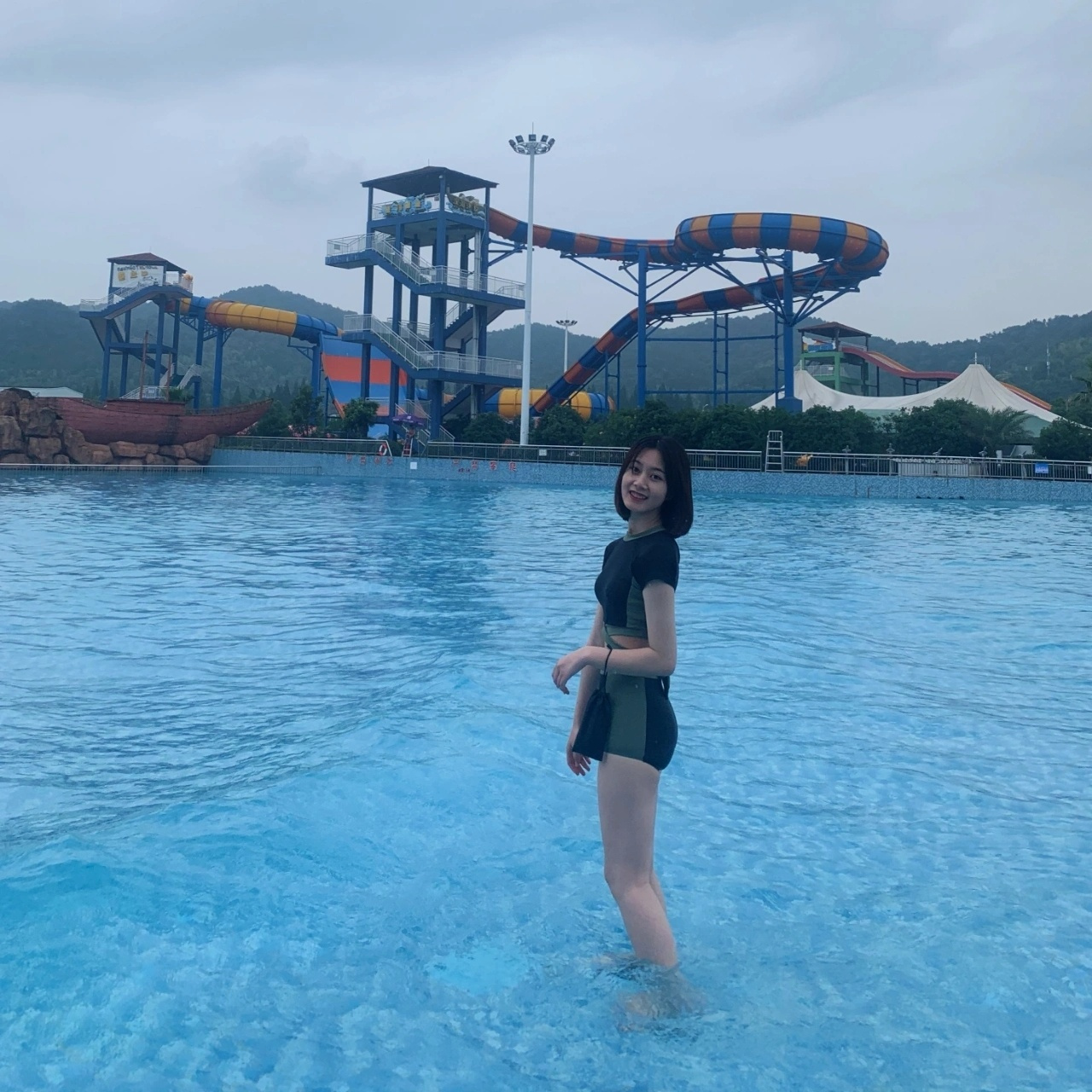 宁波东钱湖水上乐园|拍了组不敢发pyq的照片 aaaaaa夏天就得玩水啊!