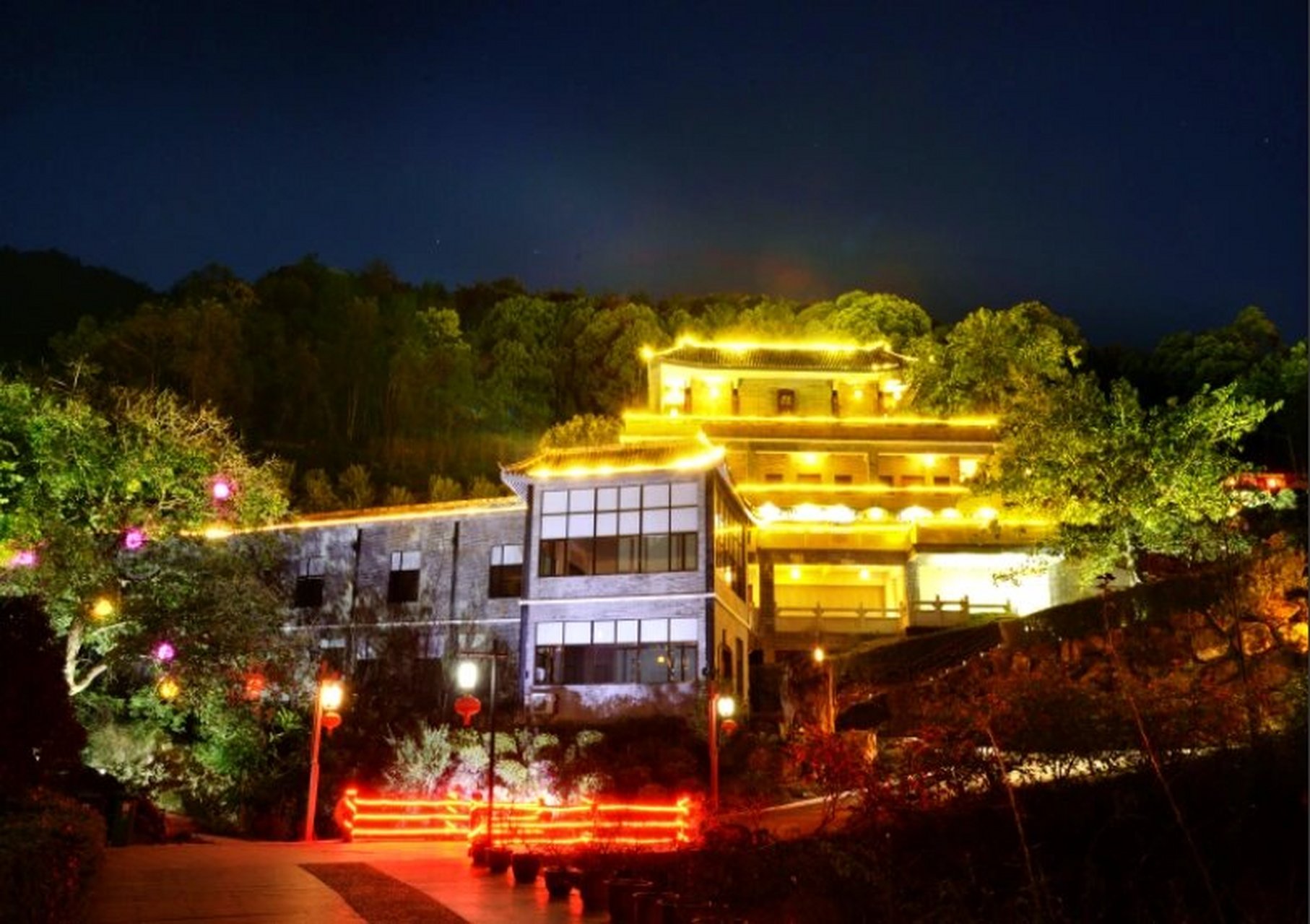 北溪文苑～桃香湖大酒店 北溪文苑简介 北溪文苑位于福建省泉州市永春