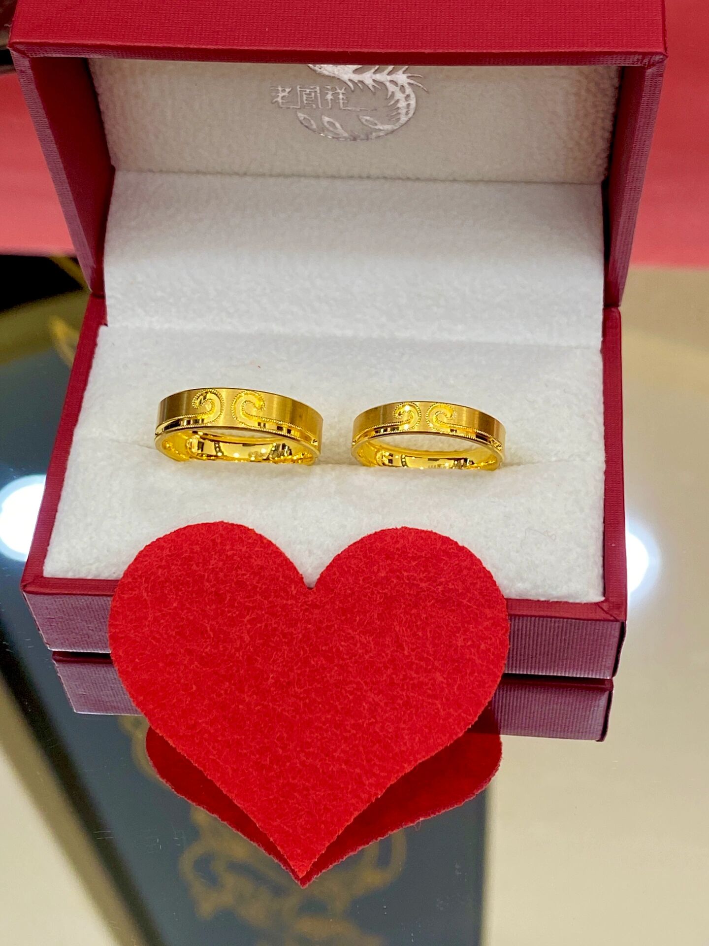 老凤祥|宝藏黄金情侣对戒合集,保值又好看 足金情侣对戒 专属于你们的