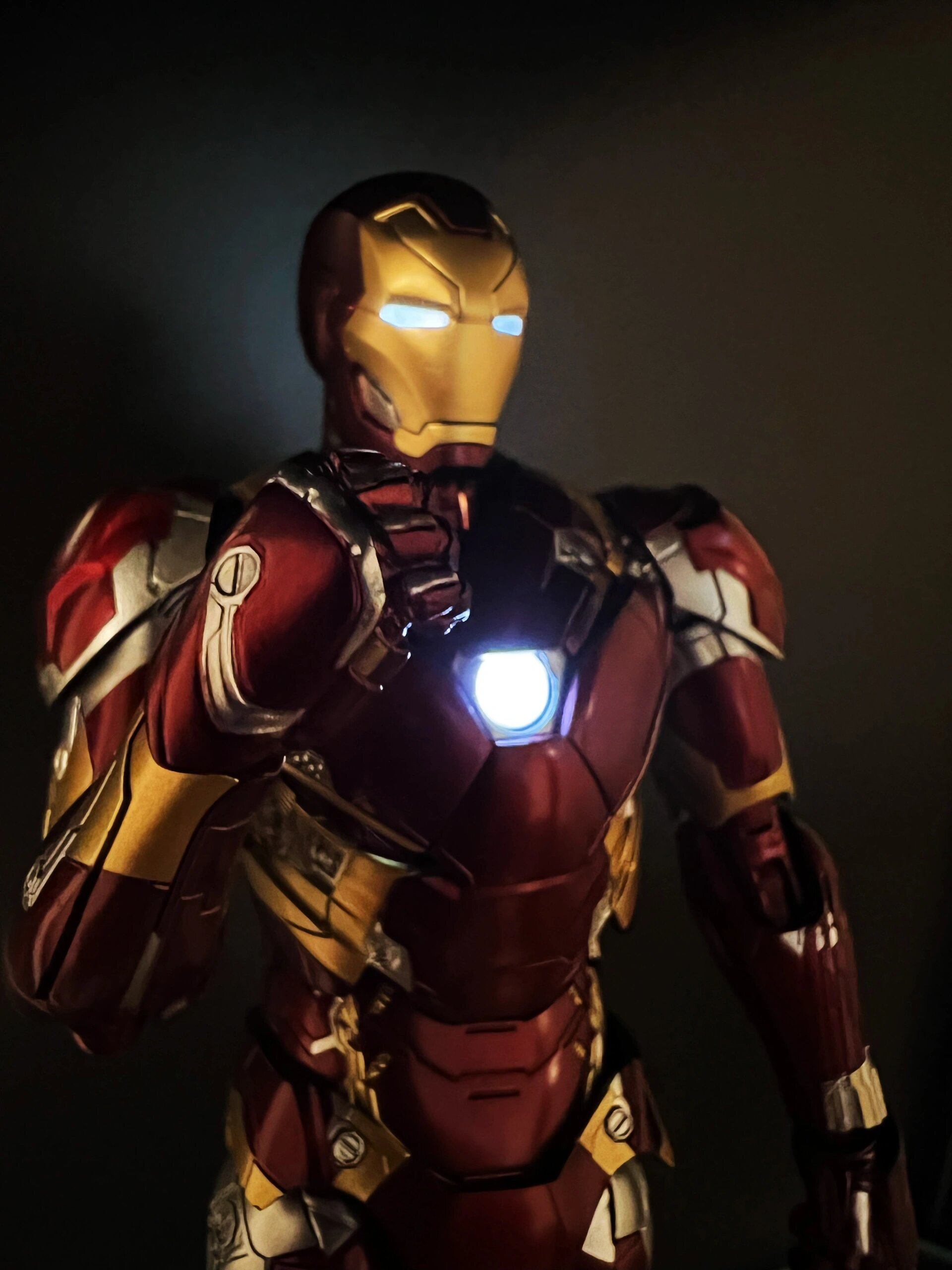 钢铁侠mk46 感谢在日本的好友赠送的模型,今日开箱threezero出品的