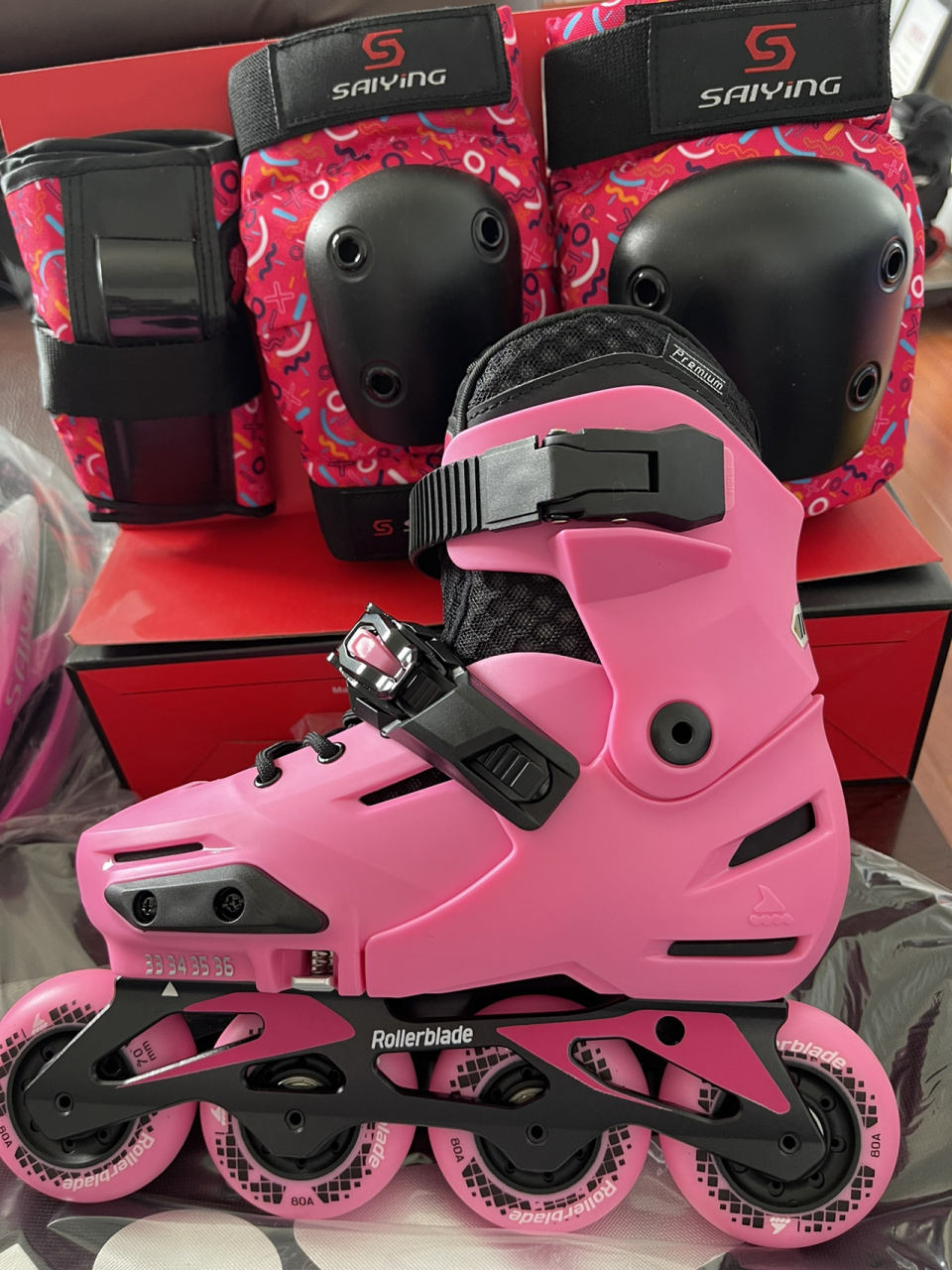 11566罗勒布雷德rollerblade 当之无愧的全球专业轮滑鞋领军品牌