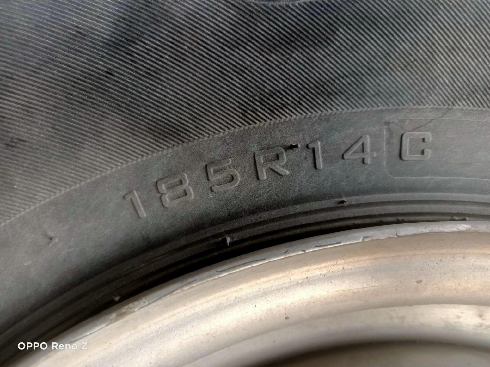 长安之星9电车-更换185r14lt原车原装海大轮胎2条,上次前面2个,现在