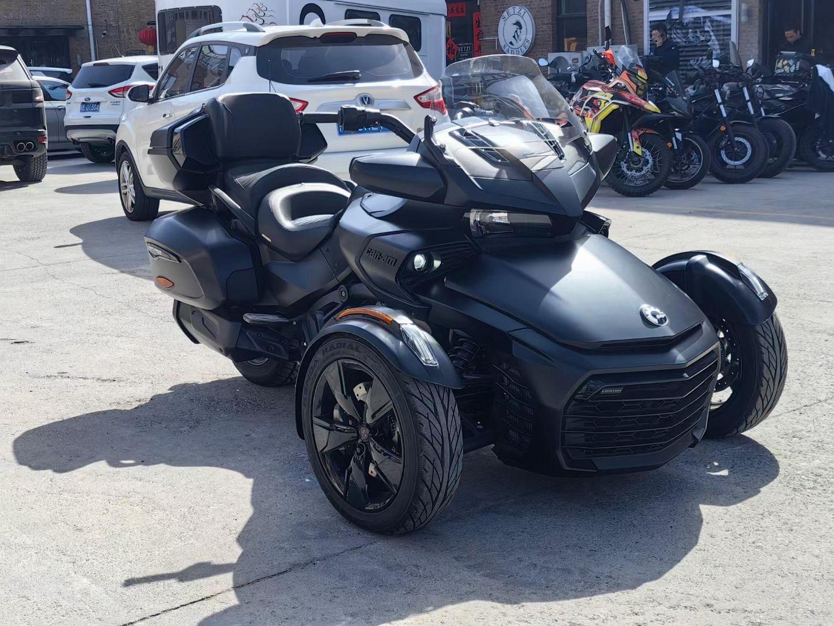 23年 庞巴迪 spyder f3限量  京b个人一手 仅100公里 全车车衣 零瑕疵