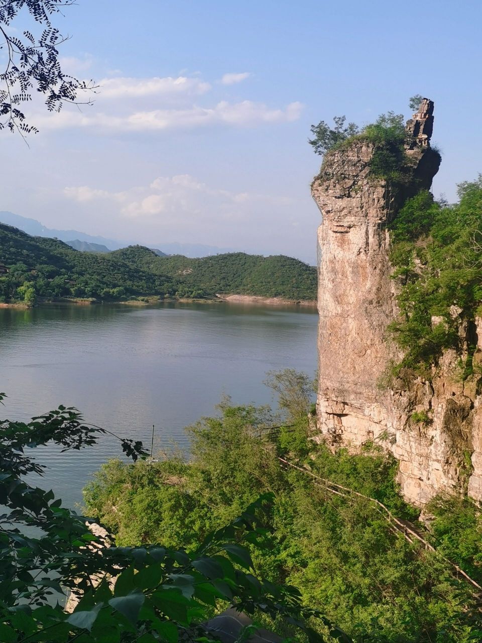 易水湖景区游览攻略 易水湖(安格庄水库)位于河北保定易县安格庄乡,距