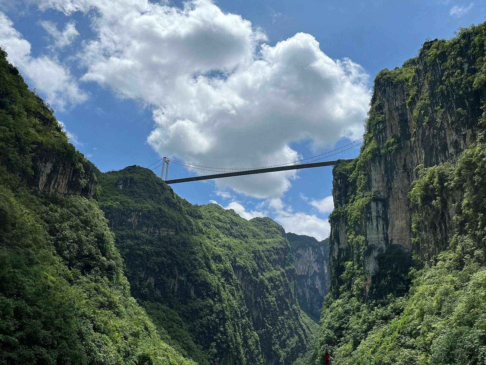 花江大峡谷超美  旅游避雷攻略7215 在去往花江大峡谷之前,我在