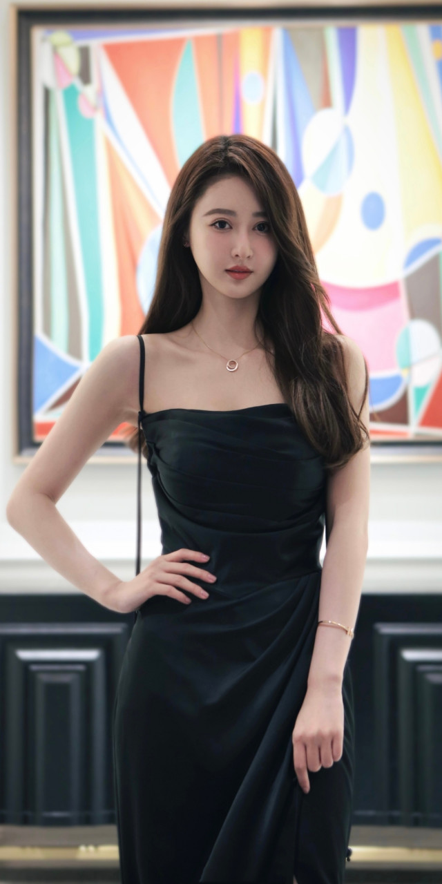 马泽涵性感优雅壁纸组图