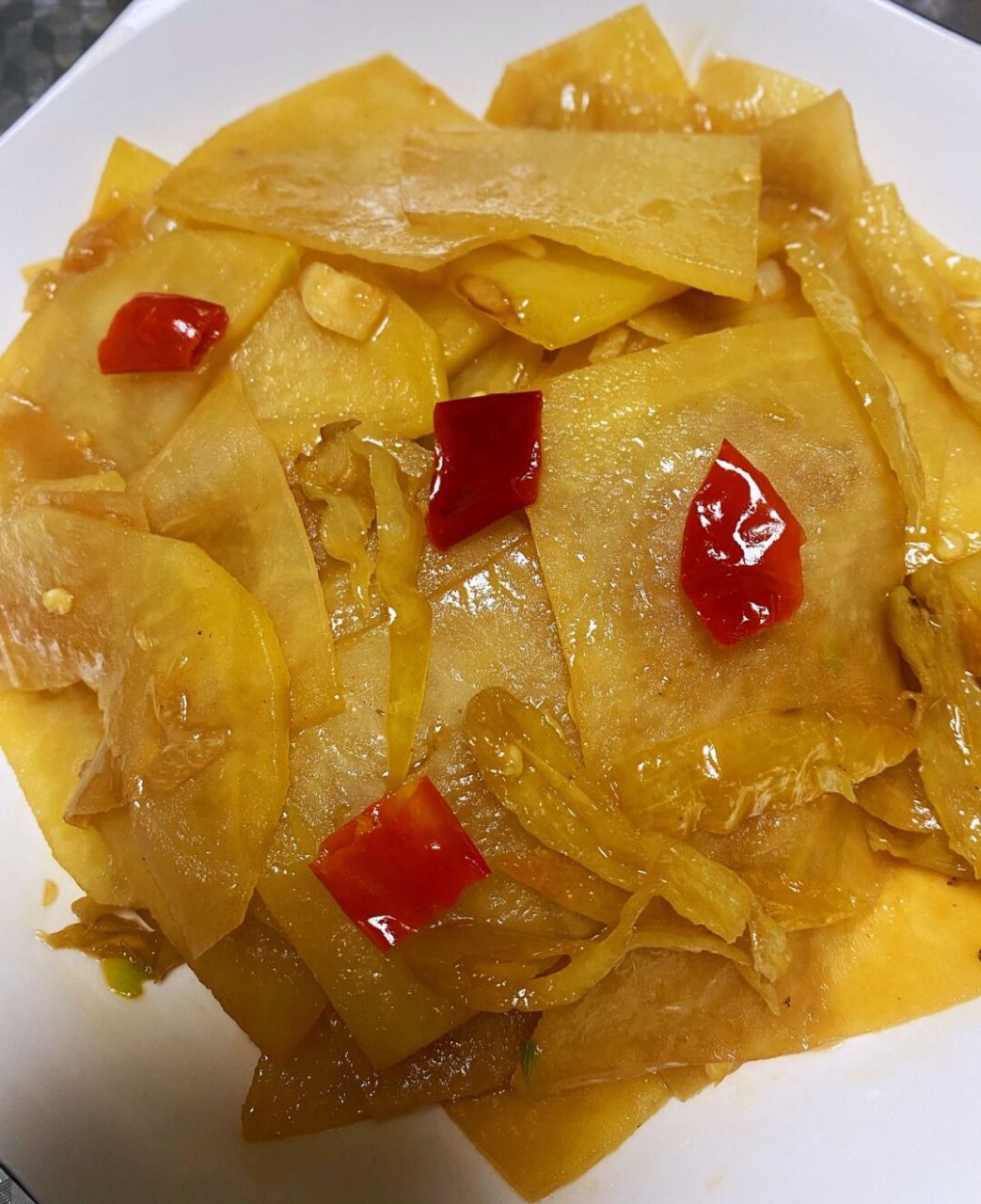 🌟泡椒土豆片🌟 酸辣脆爽的土豆片超好吃 🌟做法🌟 1,土豆切