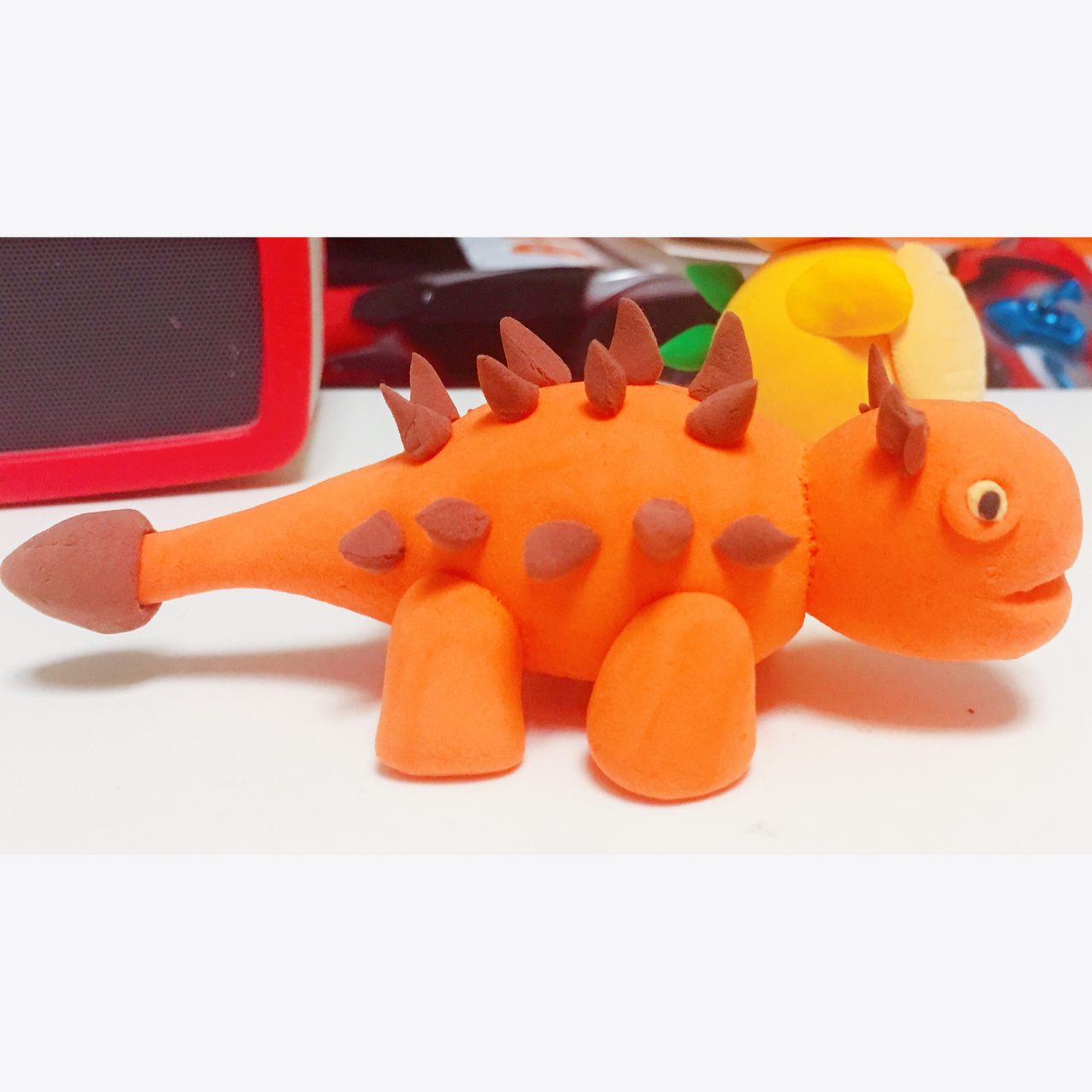 粘土恐龙-甲龙宝宝 比起冰箱贴女孩,恐龙更适合我