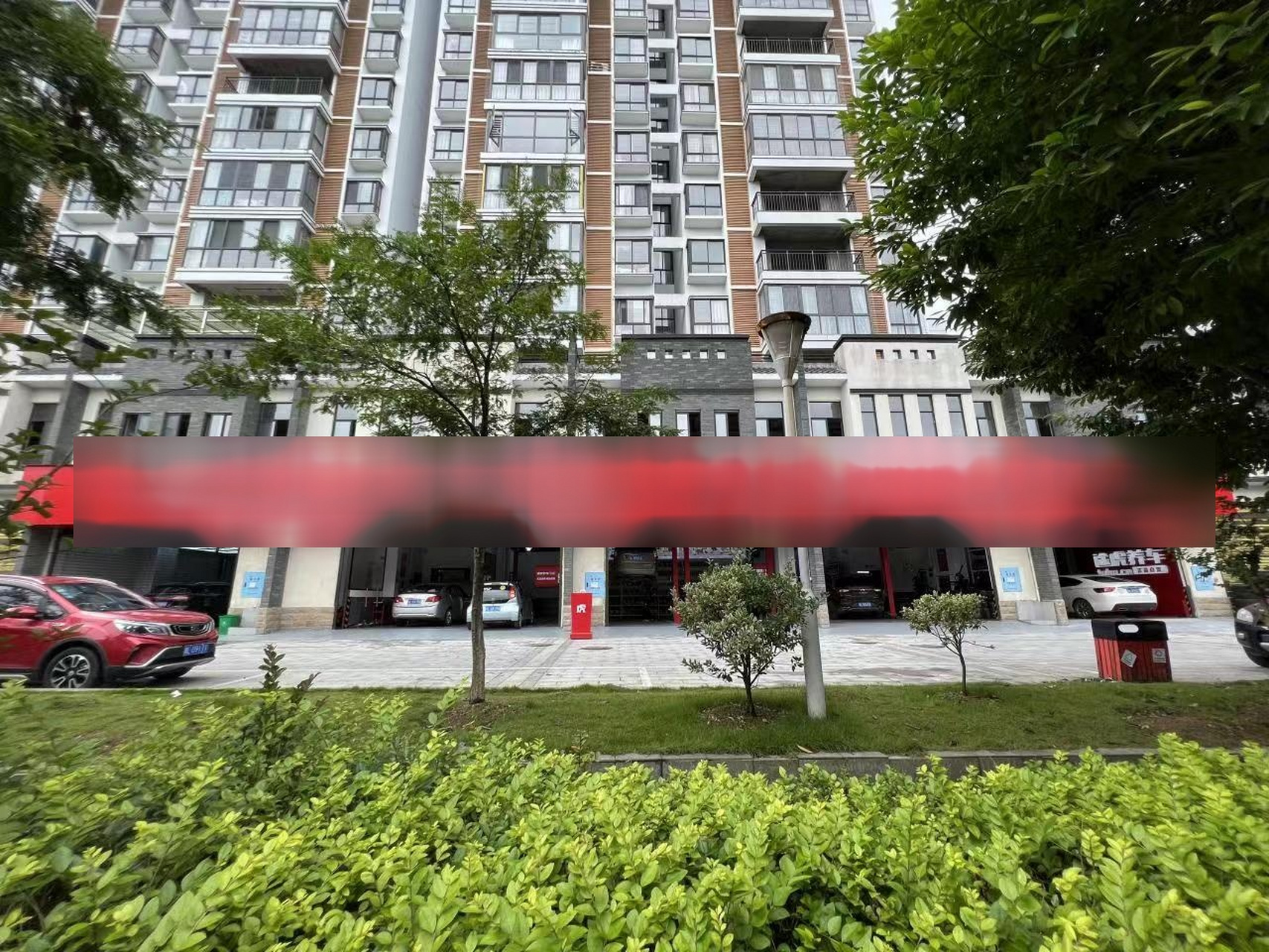 汝城三江花苑途虎养车工场店07门店很大工位多91技师维修保养技术