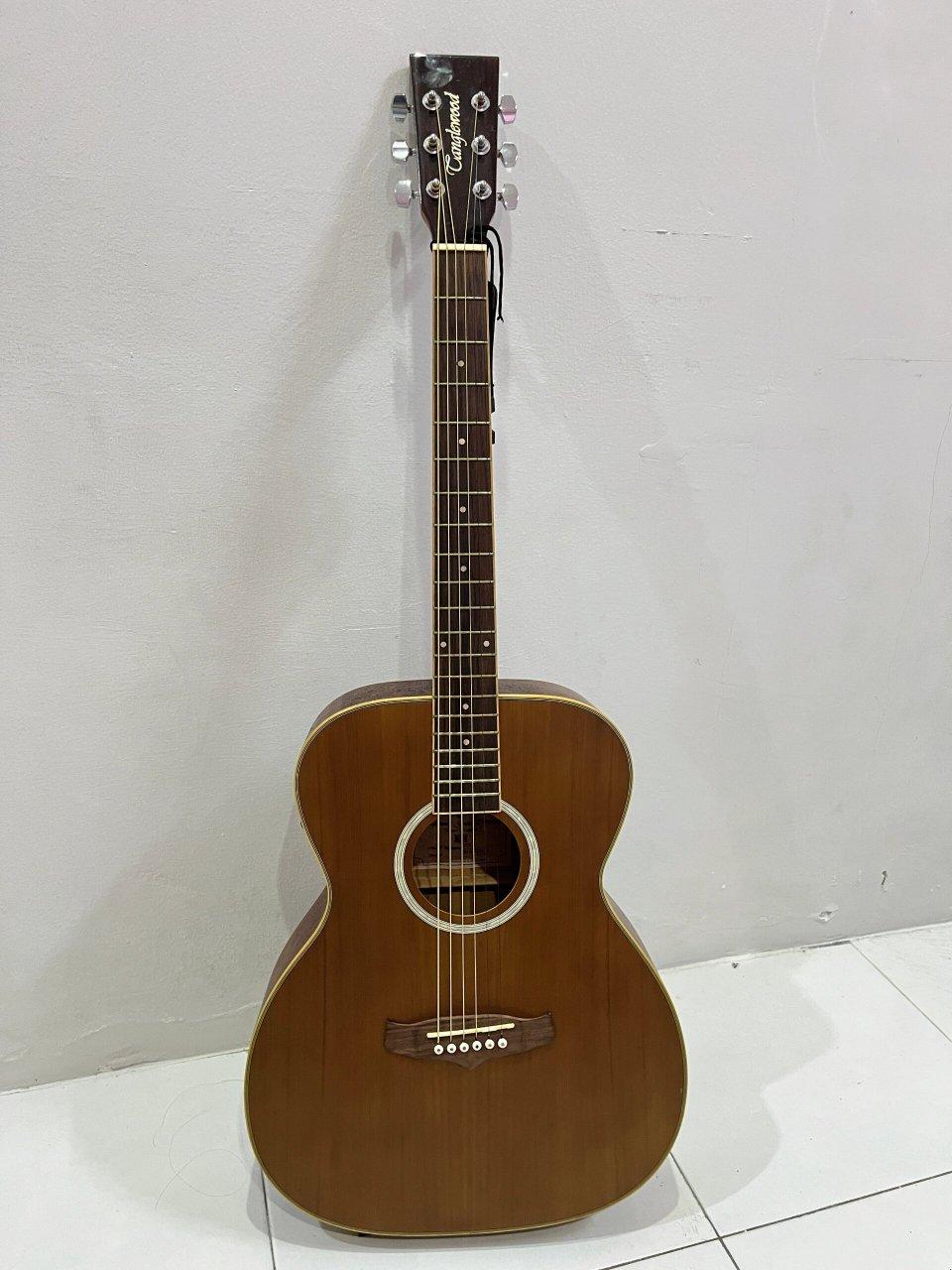 9890二手tanglewood吉他出售 tanglewood tfea guitar 原价: rm