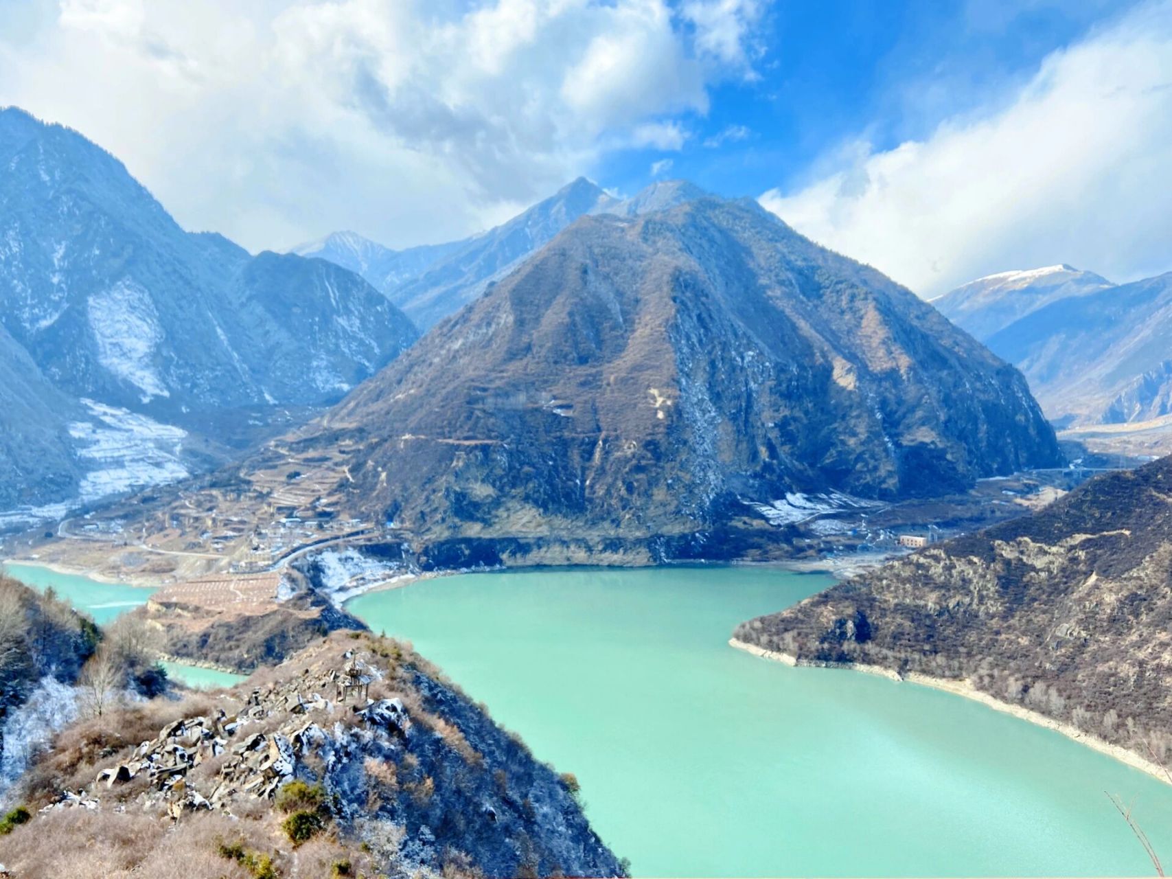 93简介: 四川省级风景名胜区叠溪海子7215位于中国最大的