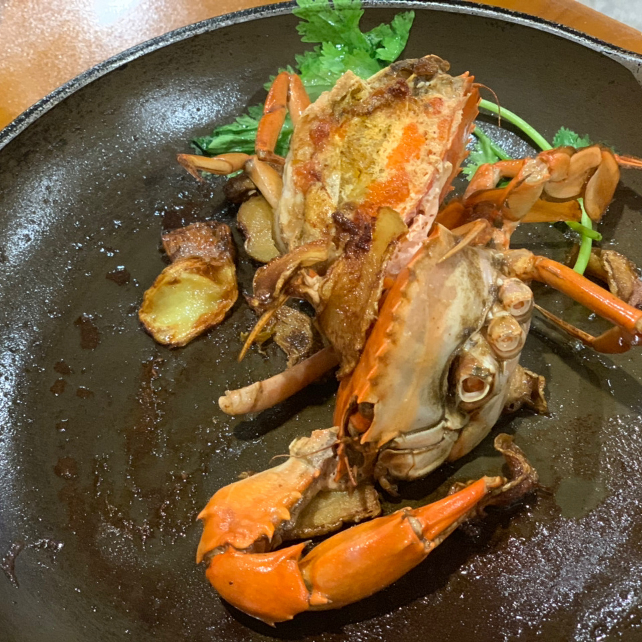 双辉海鲜～位于中山路的主街 【服务】服务态度特