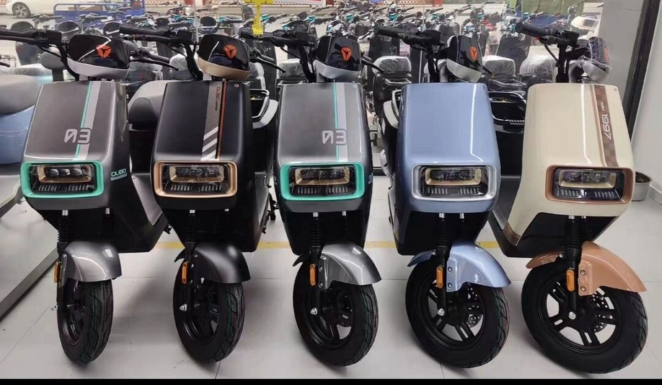 雅迪电动车欧博2代60v只需2399 快来看过来907815907815