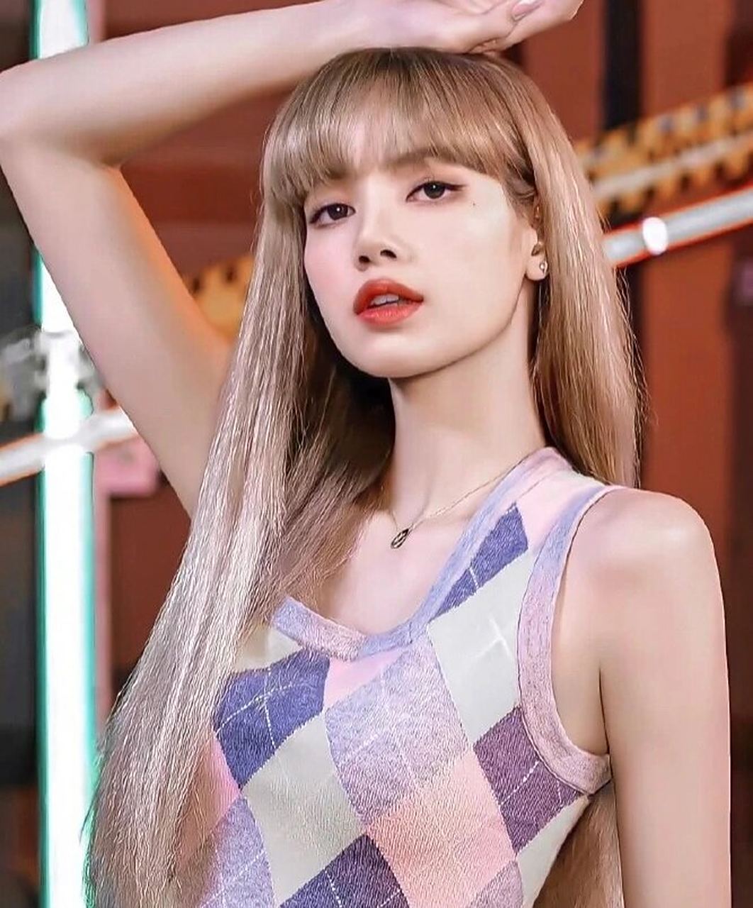 人间甜豆莎~lisa 超稀有壁纸 可甜可盐可酷可辣的仙女姐姐