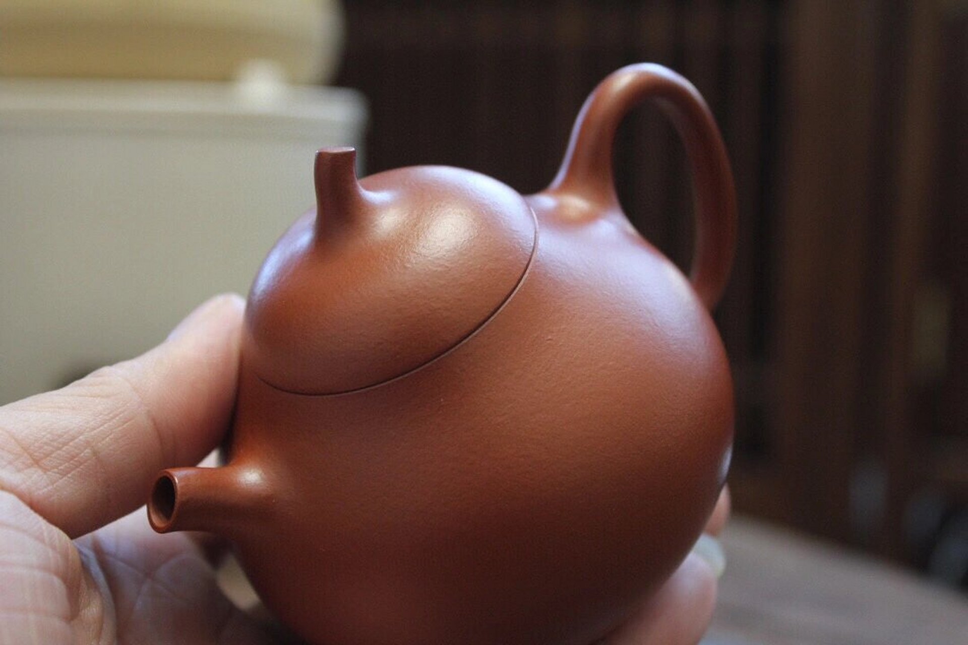 这个应该是我见过最可爱的小茄瓜紫砂壶了 无法回复任何信息,请找茄瓜