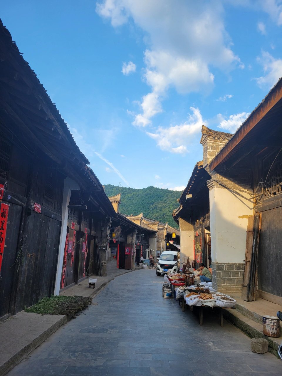 陕西柞水凤凰古镇 凤凰古镇是清代保留下来的建筑群,老街古色古香,镇