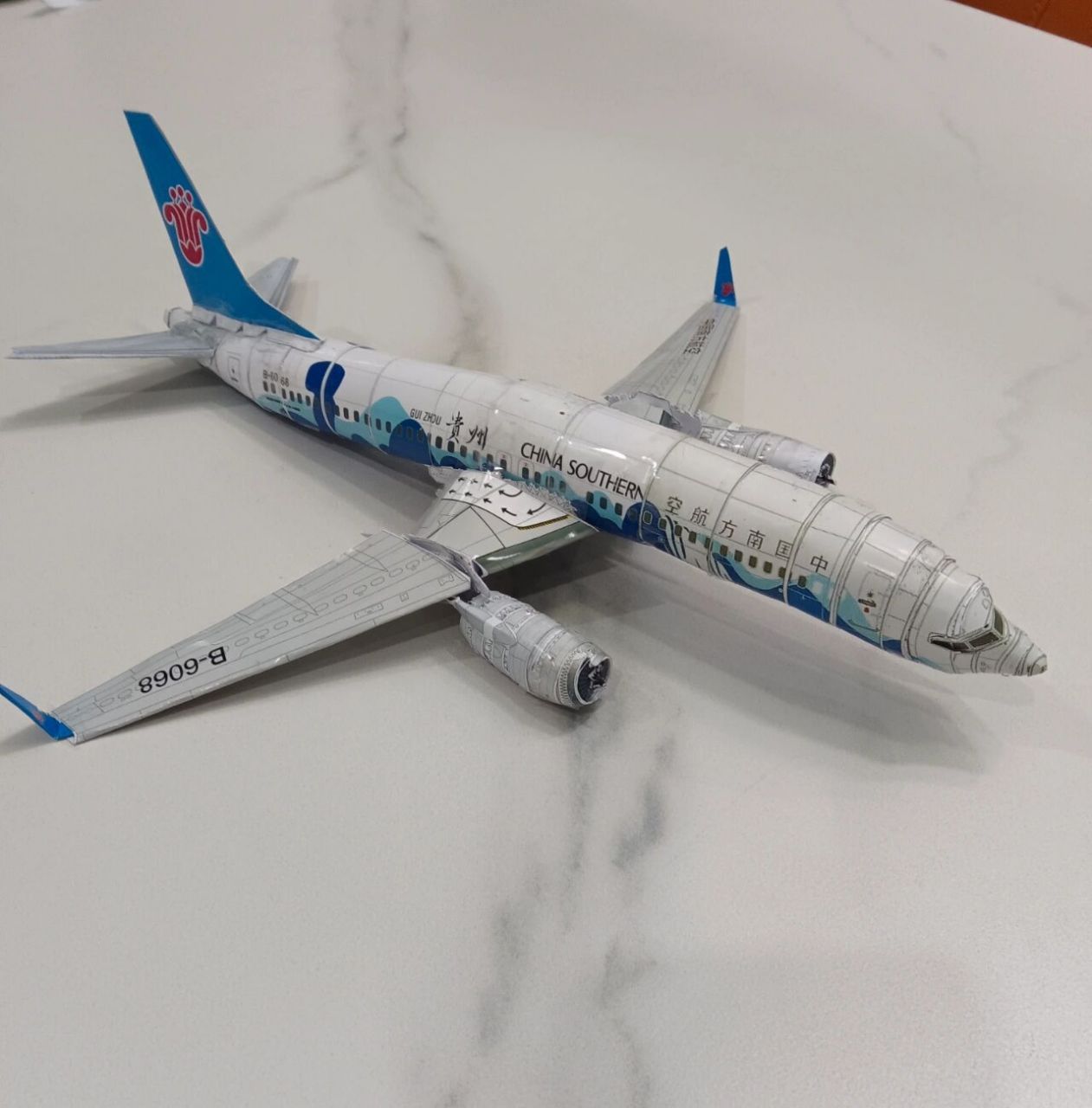 波音737厦门航空纸模型图片