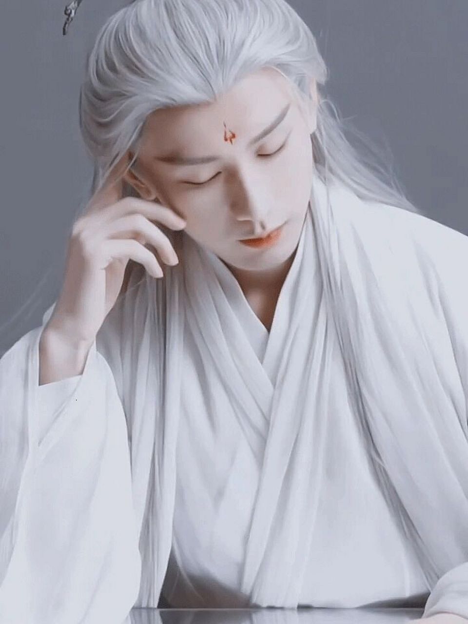 沉香如屑|应渊x成毅壁纸 青离应渊帝君白袍白发一个造型小集合 (吐血