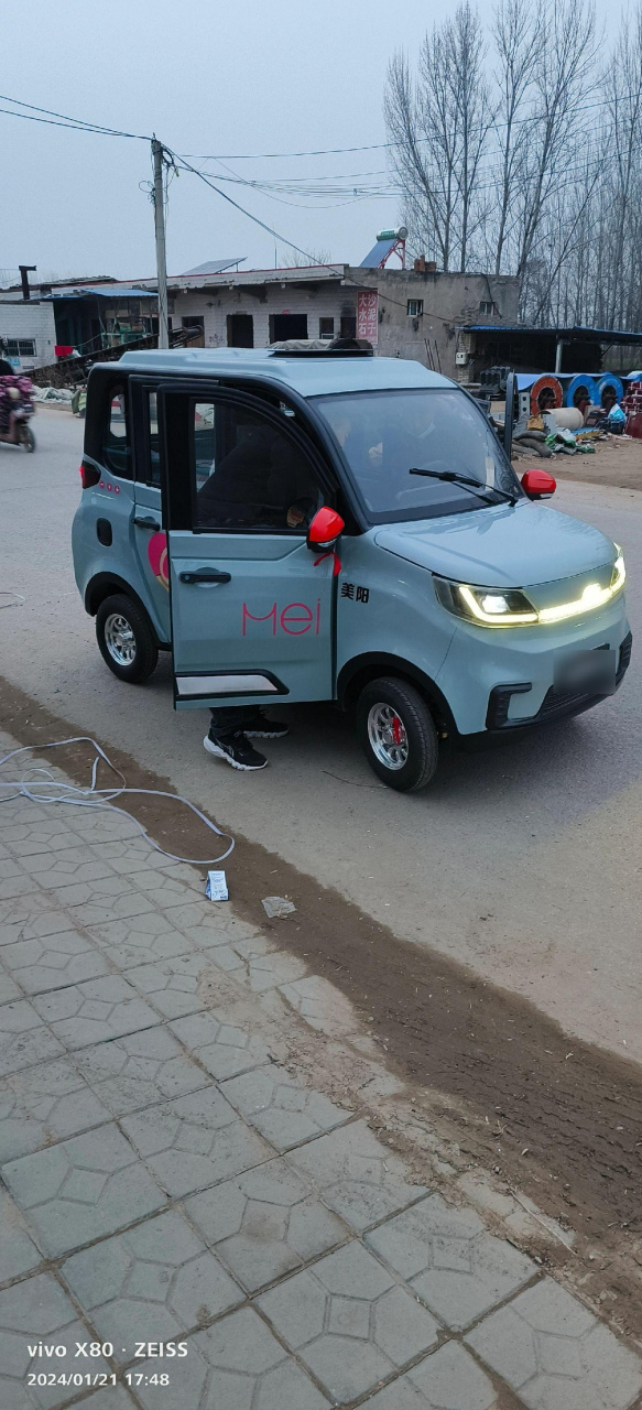 美阳四轮电动代步车.