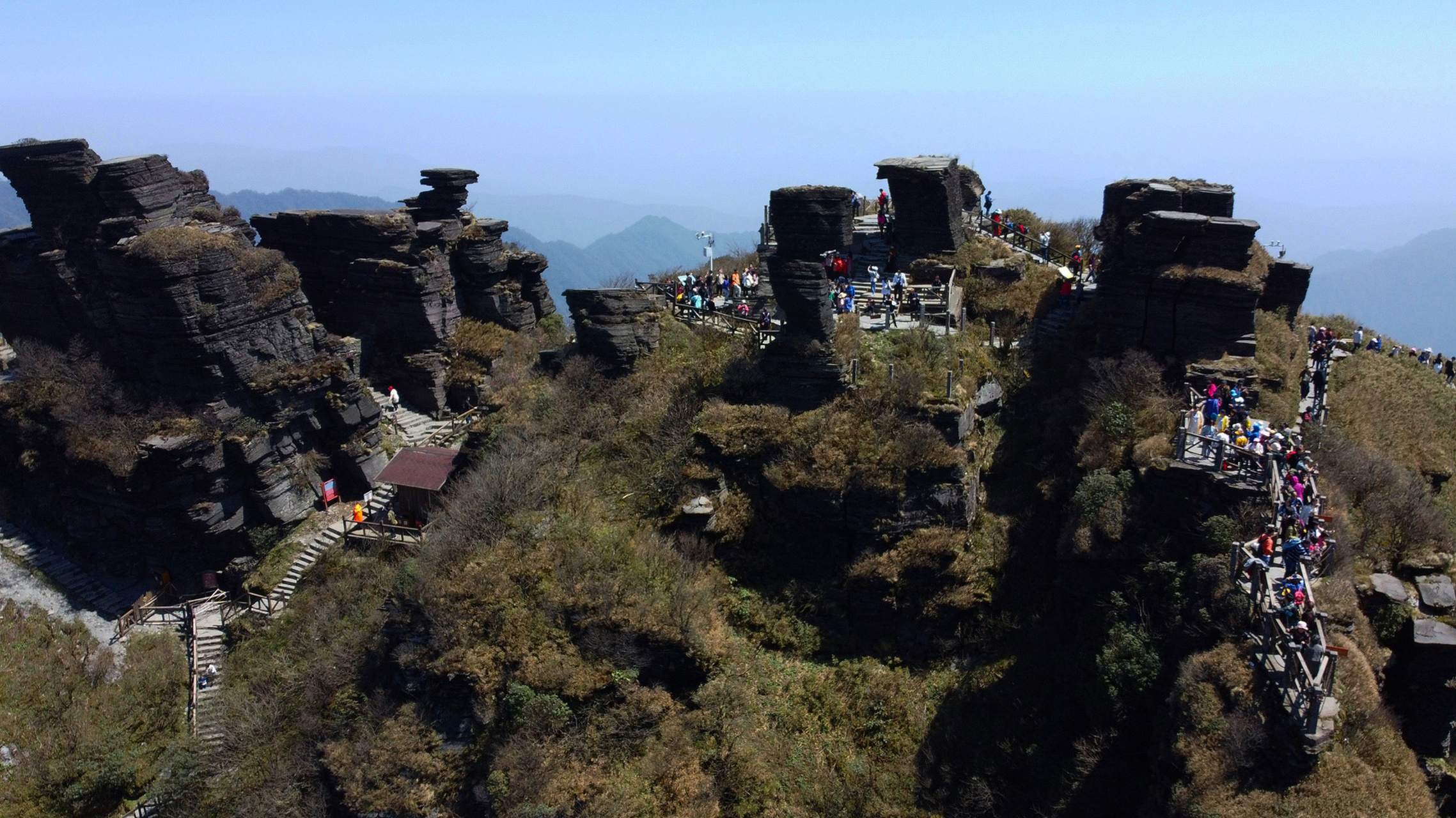 梵净山老金顶全景图图片