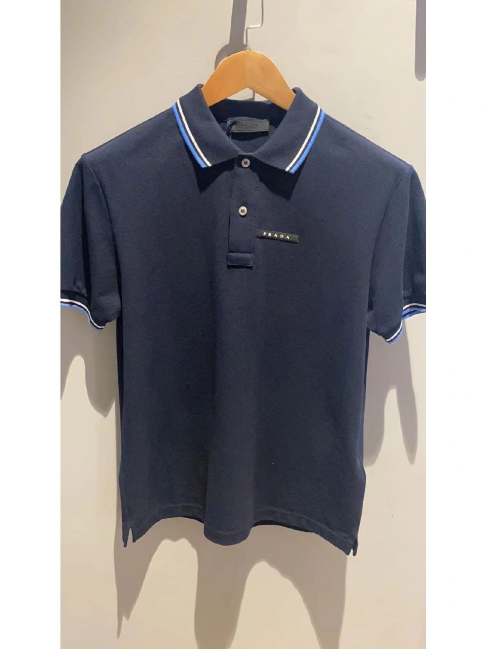 prada男士polo衫t恤原价4350一件/3490三件 prada男士polo衫t恤原价