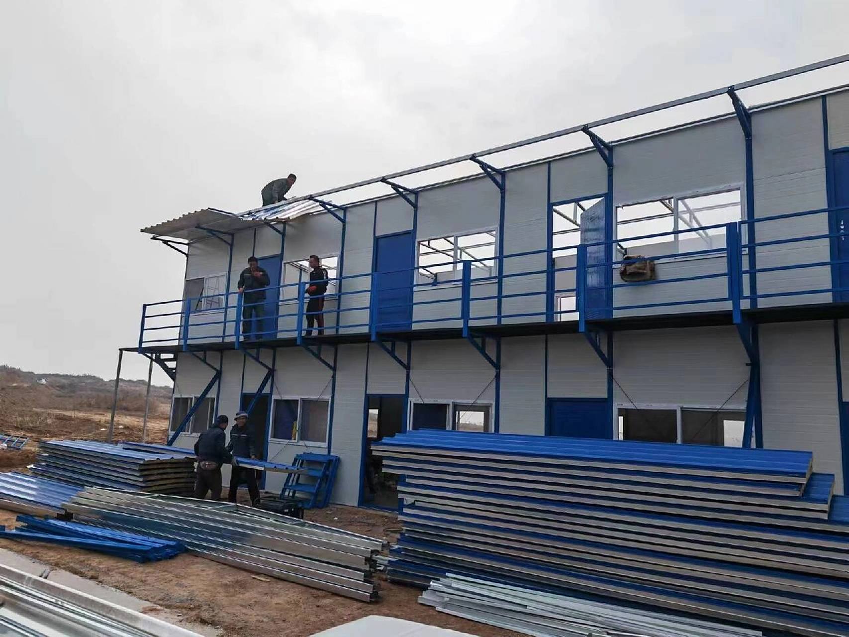 活动板房临建活动房工地工人宿舍铁皮防火岩棉彩钢单层双层移动房