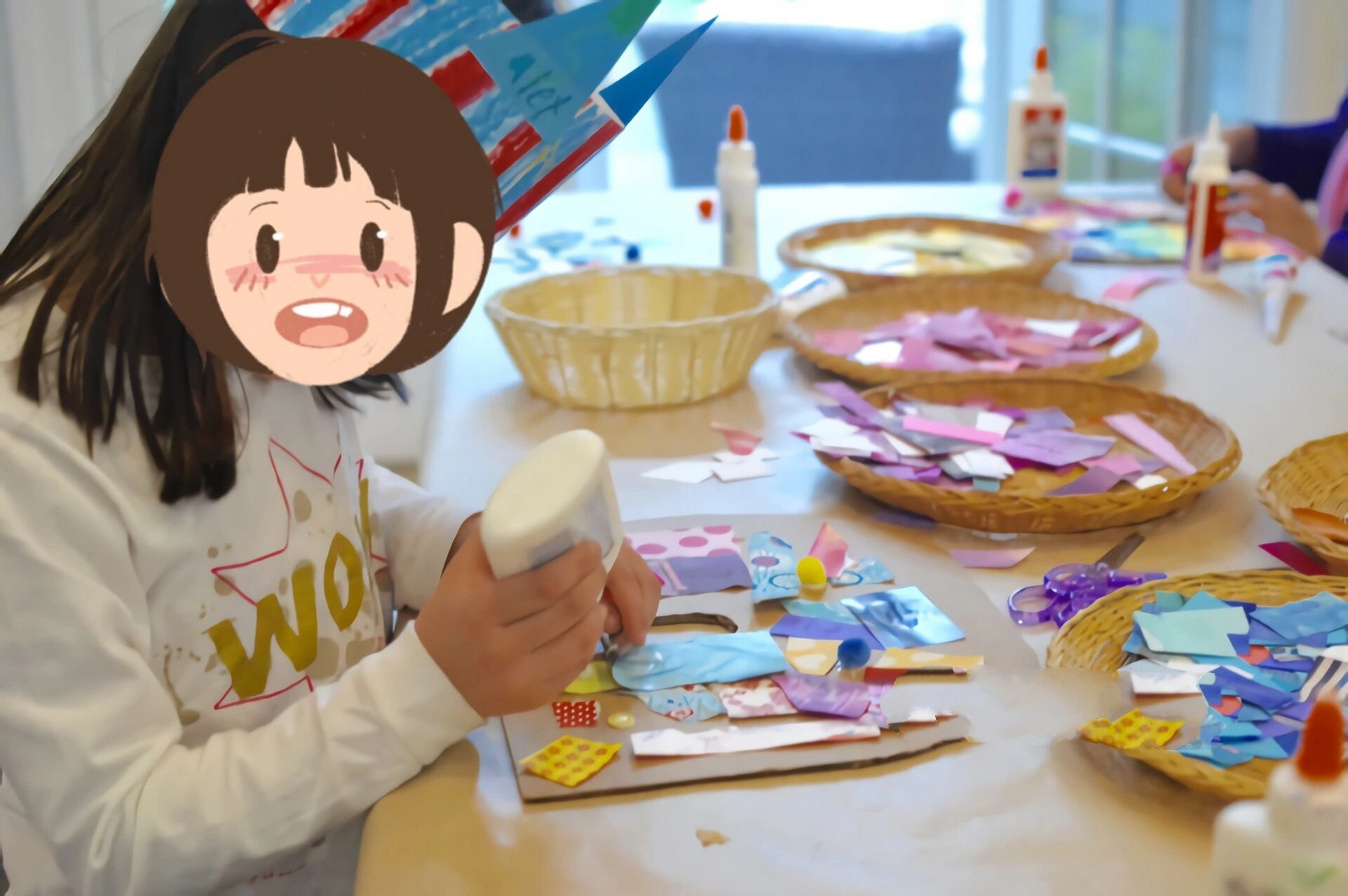 新西兰幼教|儿童创意手工|硬纸板彩虹拼贴画 82所需要的材料: 彩色