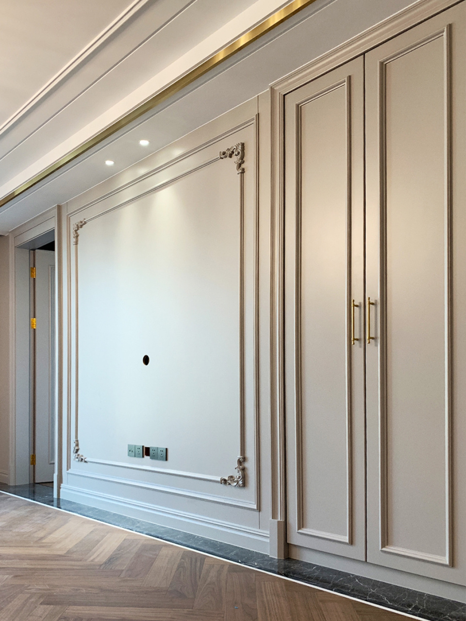 法式雕花木饰面 隐形门