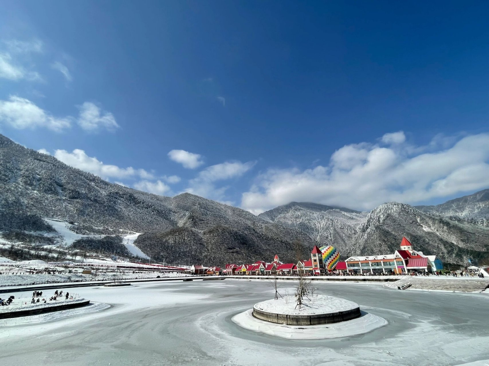 两天一晚,花水湾 西岭雪山自驾游攻略 7615天气渐凉,大约在冬季