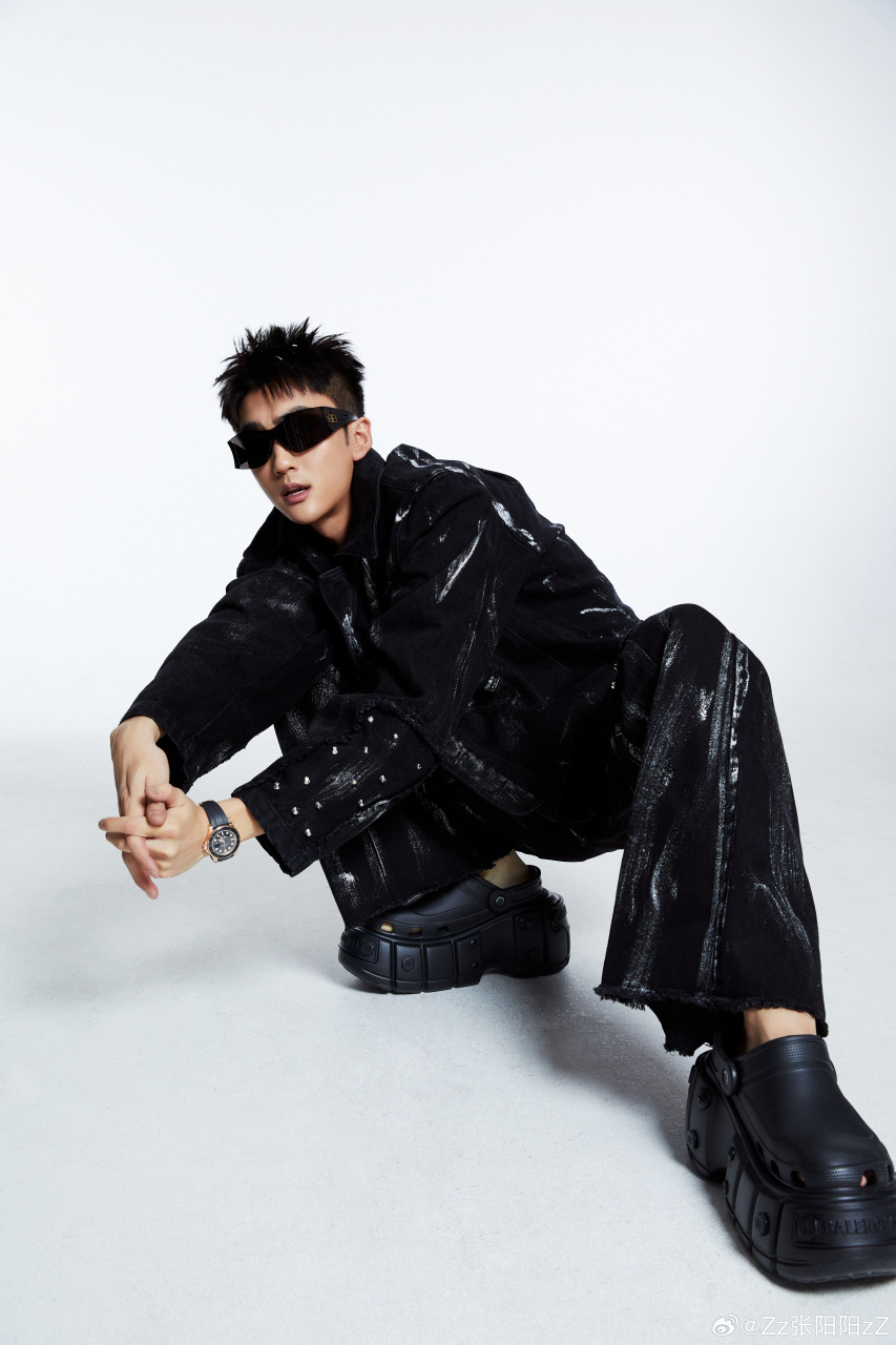 一个热爱说唱的情歌歌手 新歌 不是情歌 是说唱 歌手本人:张阳阳 专业