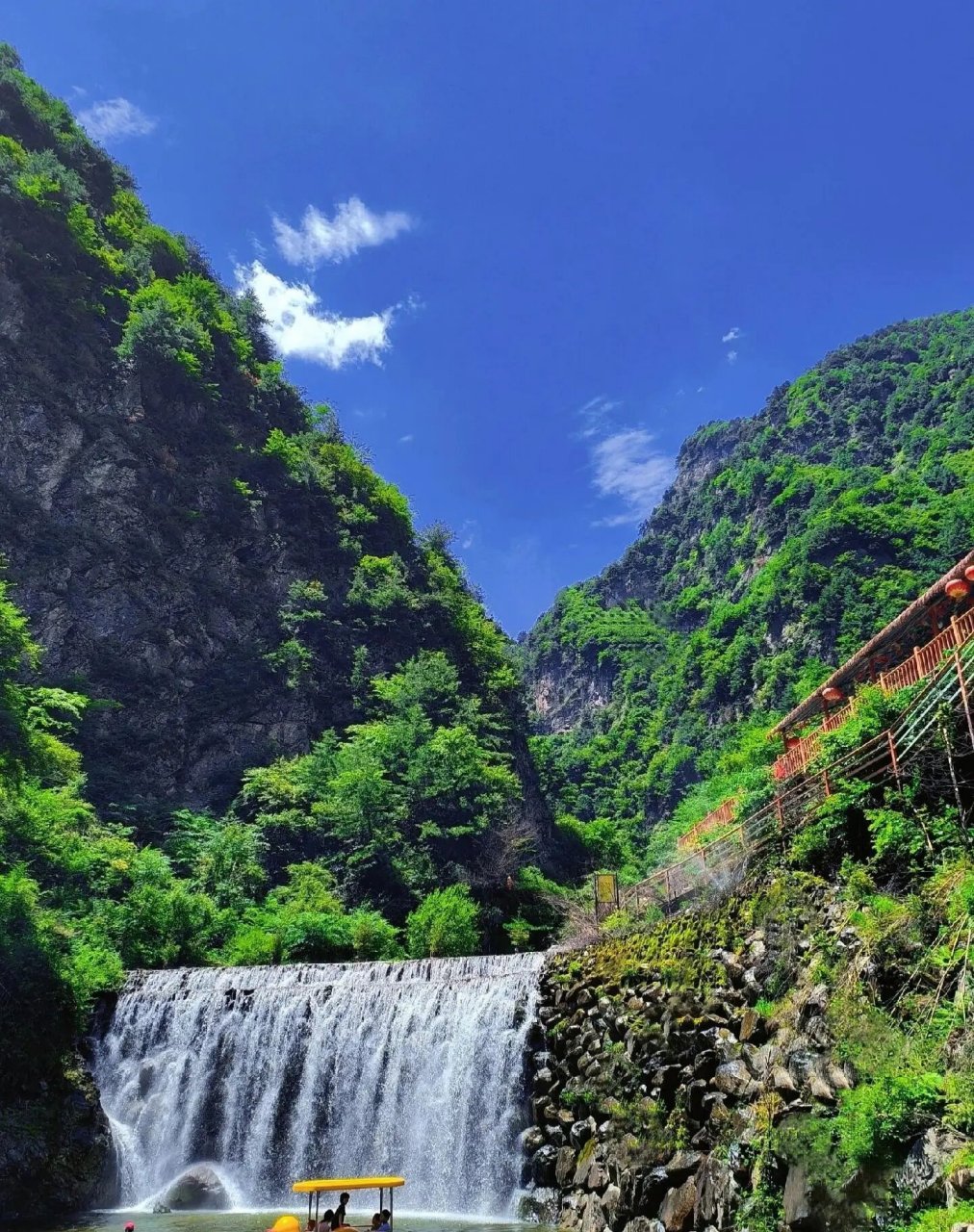大西北的峡谷 大墩峡位于甘肃省临夏回族自治州积石山县,是一个充满