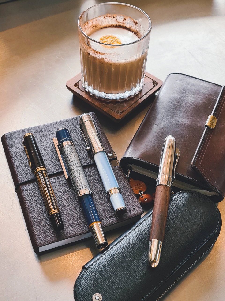 上海笔聚对暗号:天王盖地虎,龙鸟派犀水 赵小姐是我玩最早认识的笔友