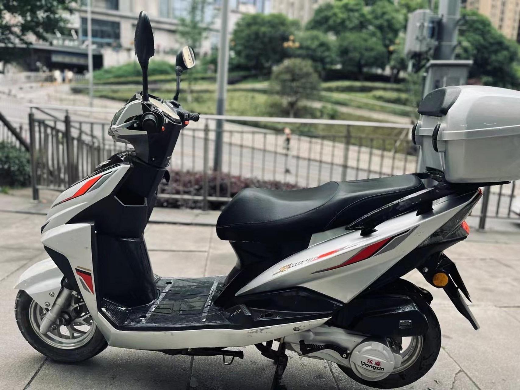 20年9月上牌王野125小踏板 车况精品 没任何问题 外观成色一般 代步