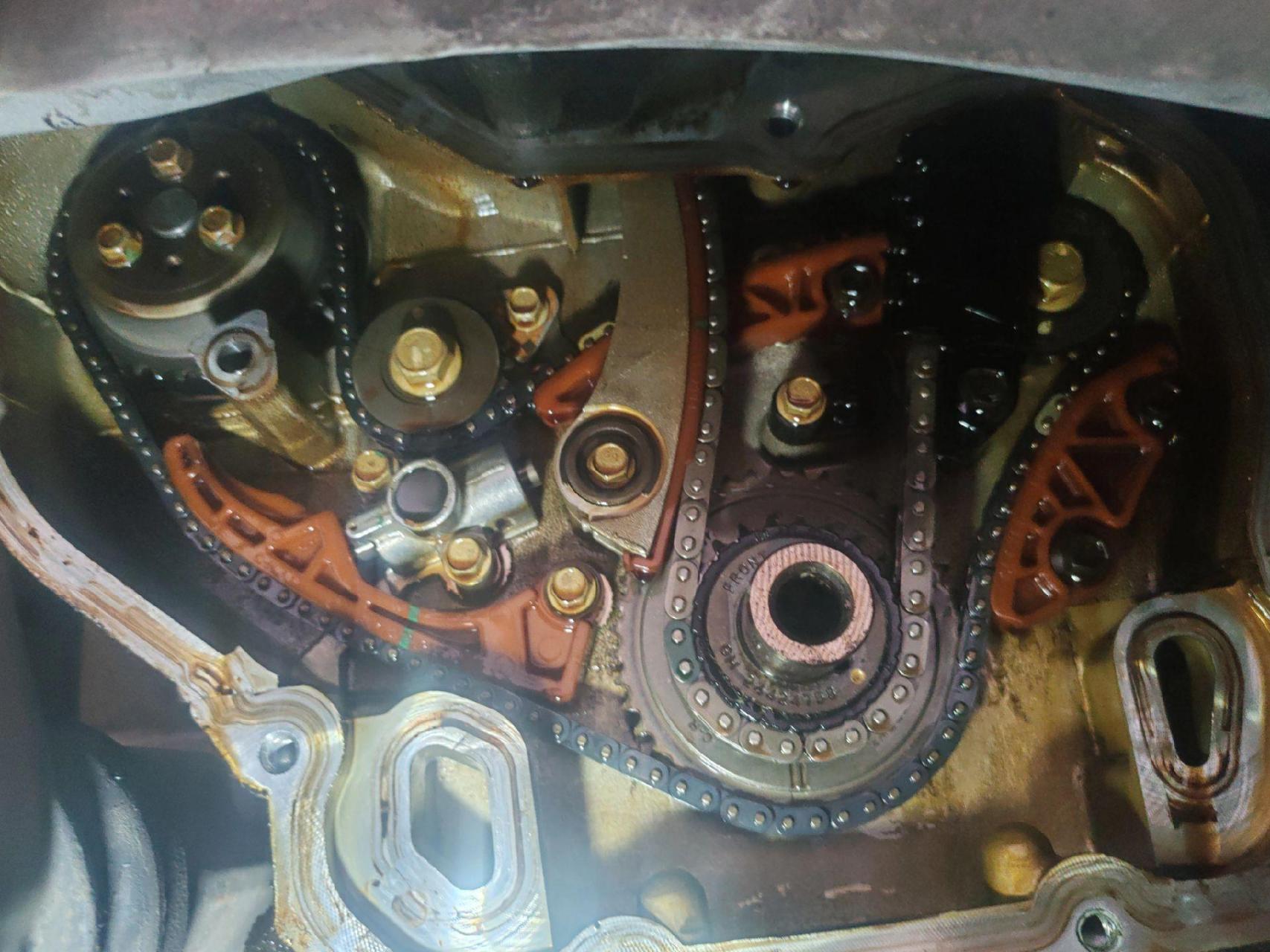 别克gl8更换正时链条一套