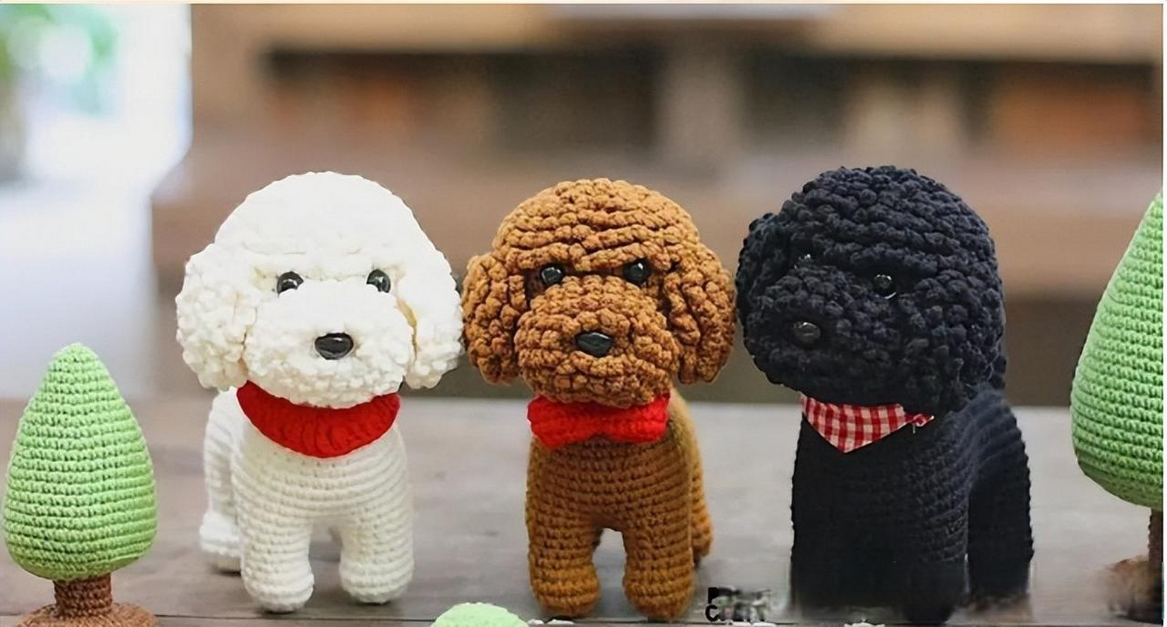 手工钩织:逼真呆萌的泰迪犬 这是一个简单的小动物钩织图解及针法说明