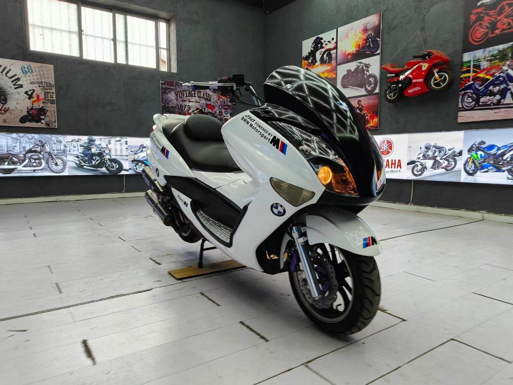 2024款t3宝马型大船