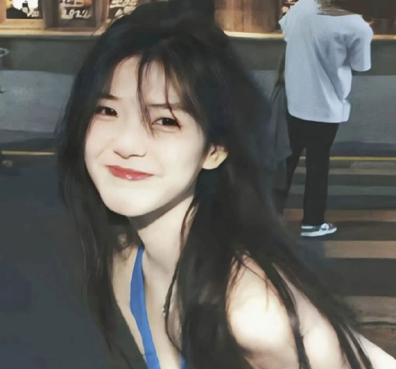 高级氛围感ins女生头像     姐妹该换头像啦,开始新的生活吧 .