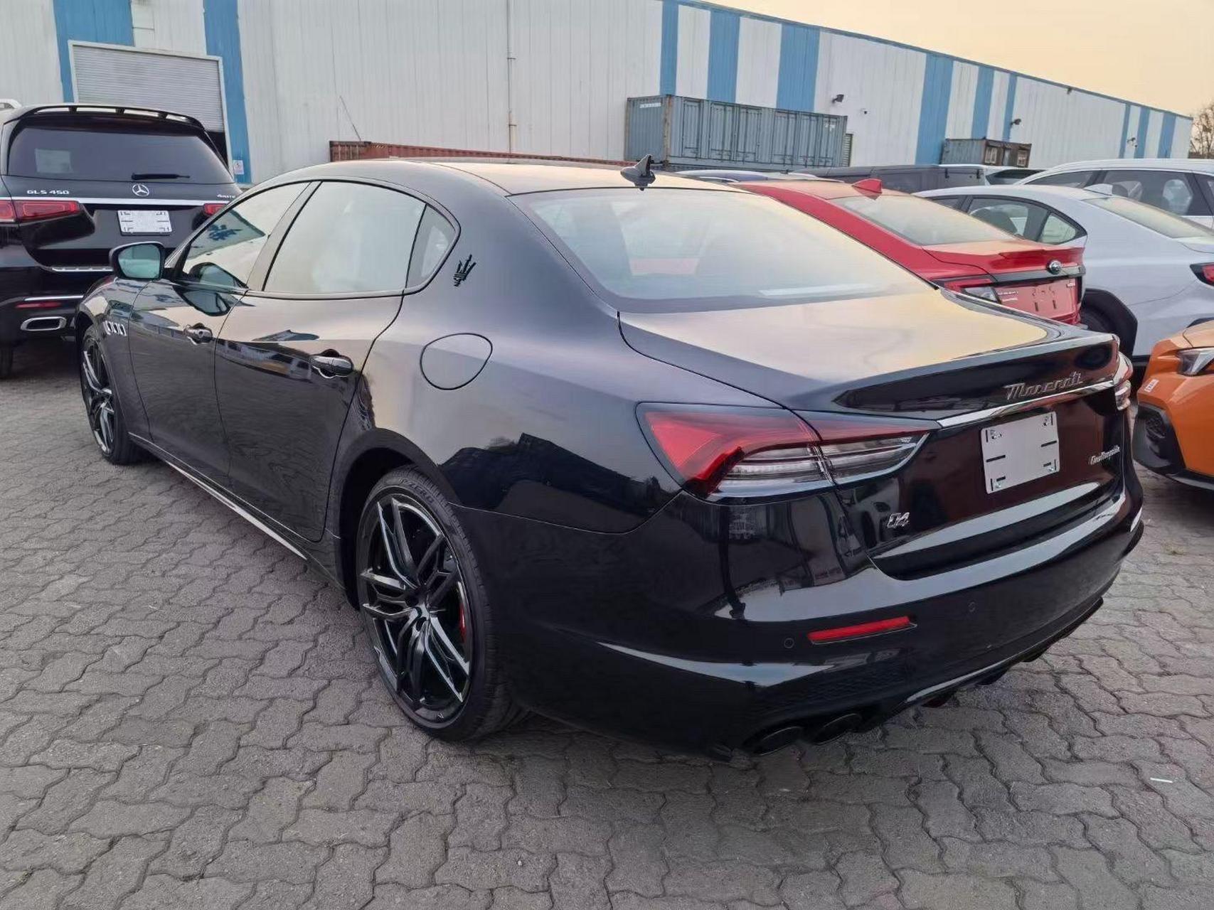 99 比4s便宜几十万 新款玛莎拉蒂 总裁q4摩德纳 430匹马力 全国唯一