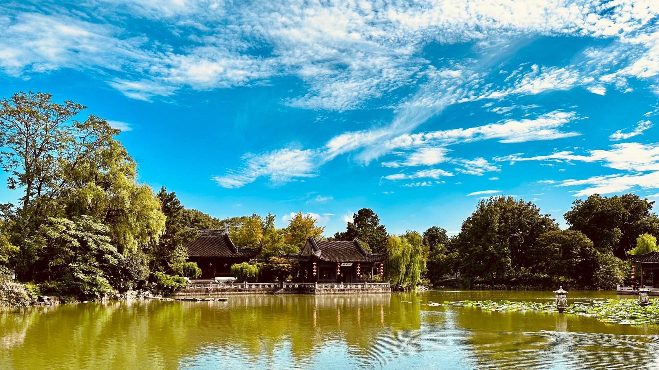 上海大观园一日游 #人文景点分享# 在上海青浦边上有个大观园,因为在
