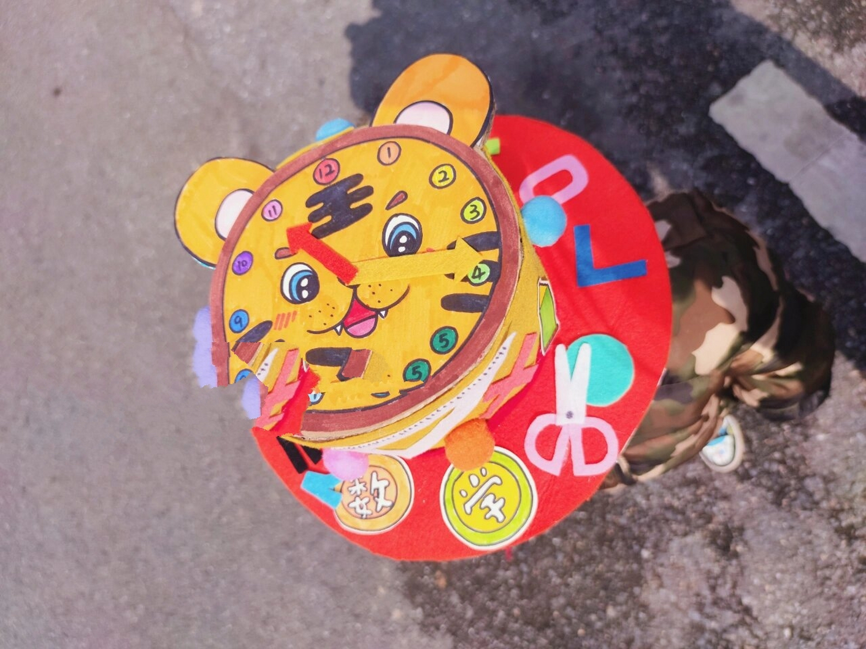 小学亲子手工/作业-小脑虎闹钟数学帽 有手就会做系列又来啦～93