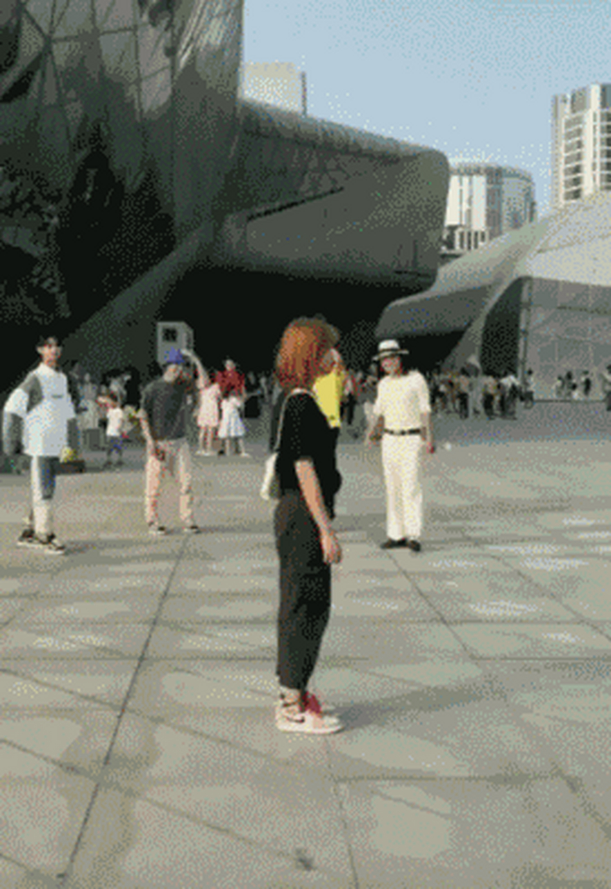太空步的简单教学