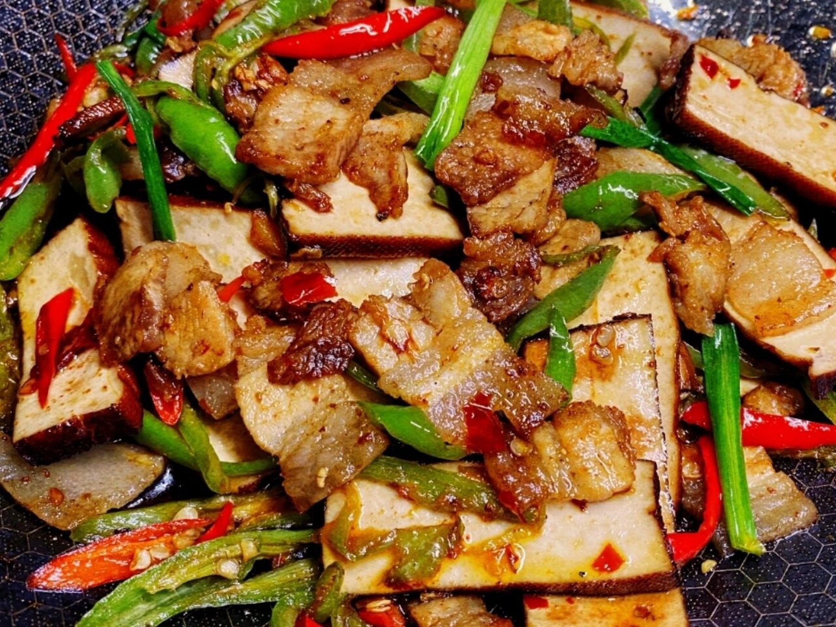 我终于学会了~ 73从小吃到大的豆腐干回锅肉,还是妈妈的味道,这个