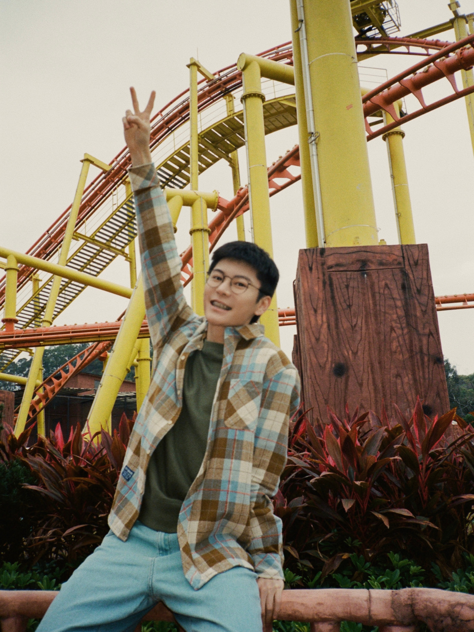 70#王乾越庄远##某年某越某日#  230221 61「王乾越」小红书94