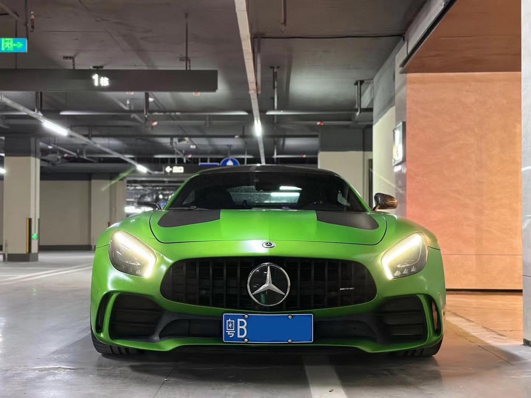 2019年 奔驰 amg gtr 绿魔 全国限量28台 仅售 9x万 过户