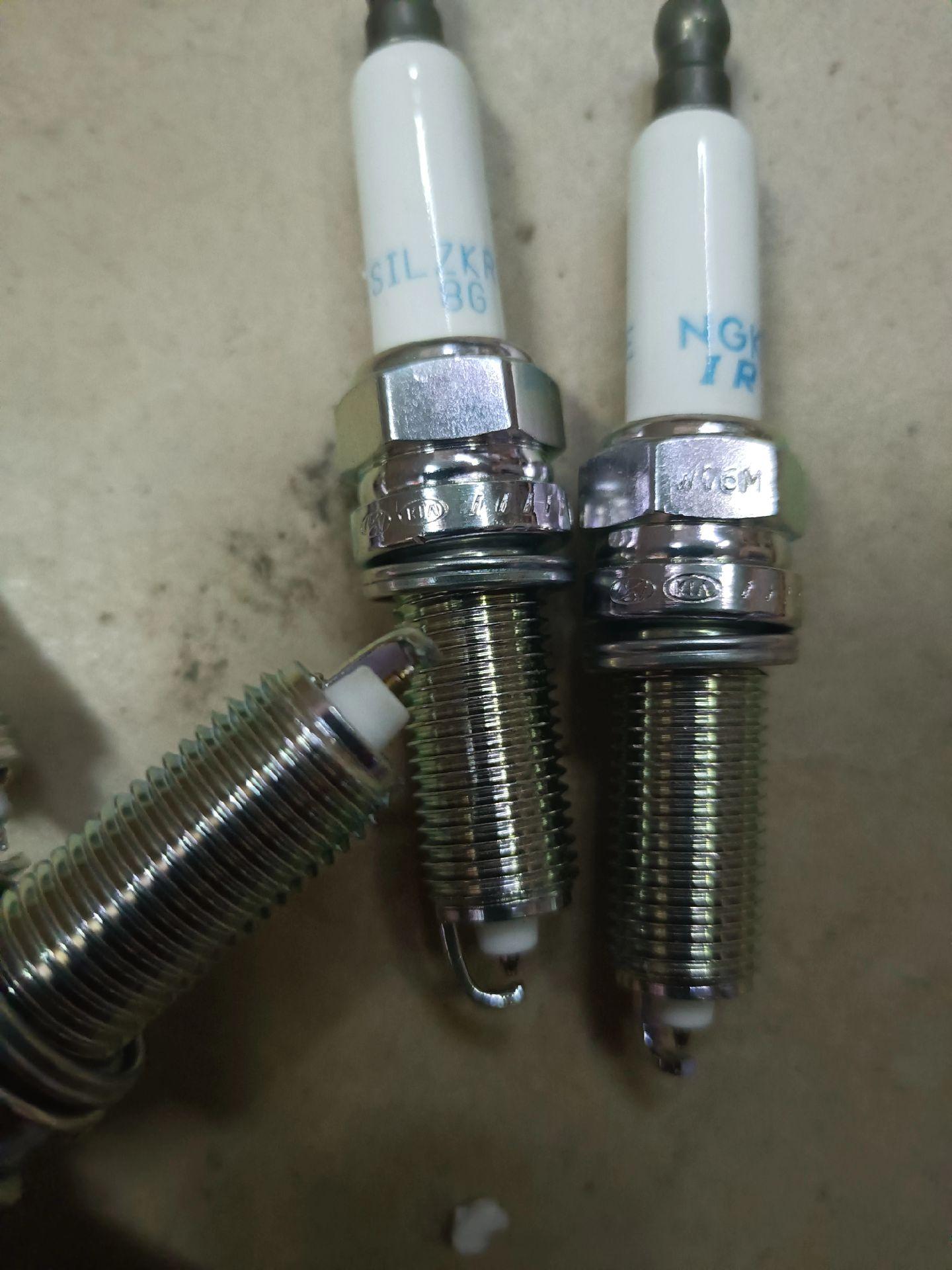 6t专用纯正原厂 ngk铱铂金火花塞silzkr8e8g适用于菲斯塔索纳塔飞思