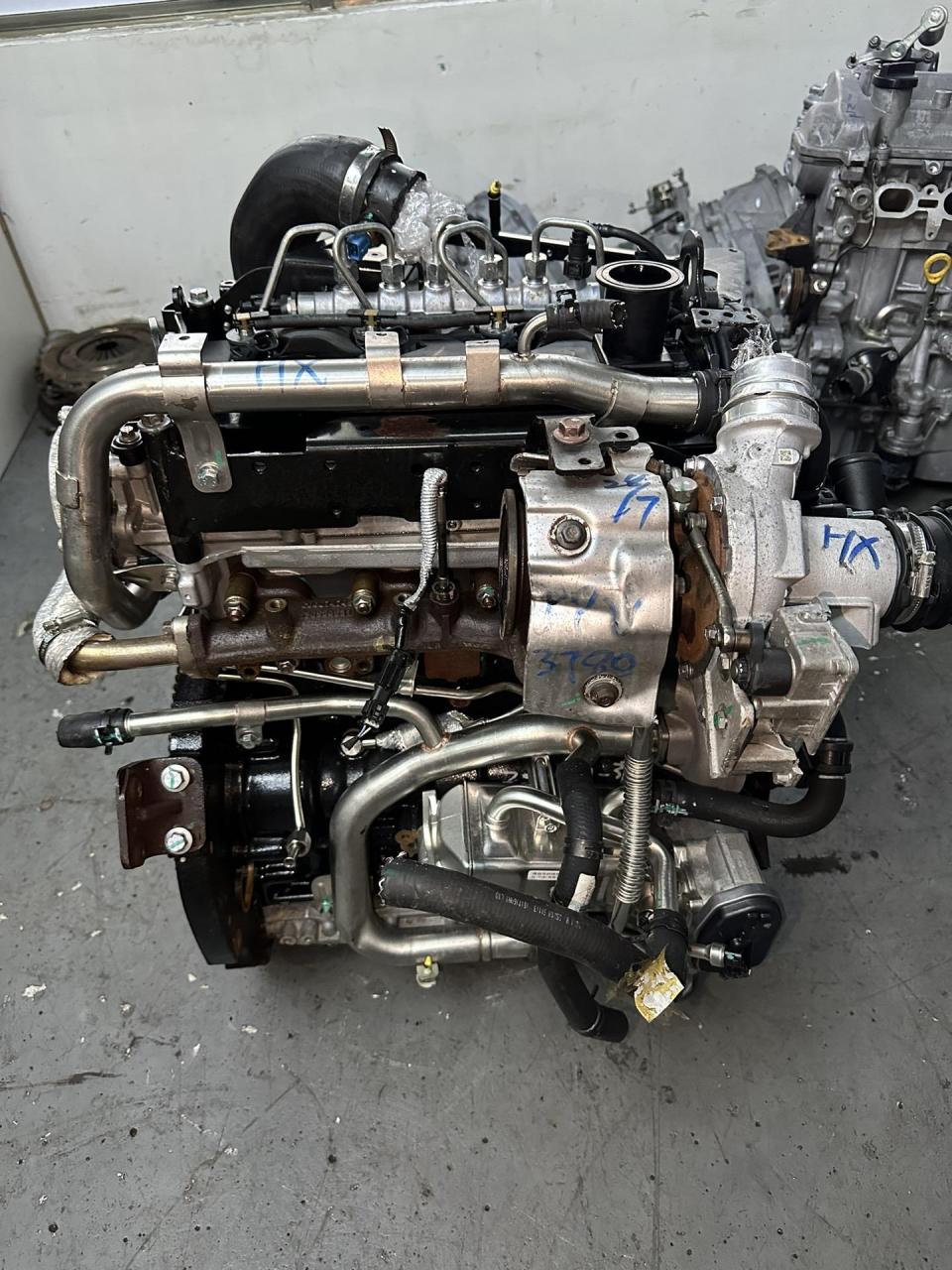 上汽大通g20 g10 v80柴油发动机.