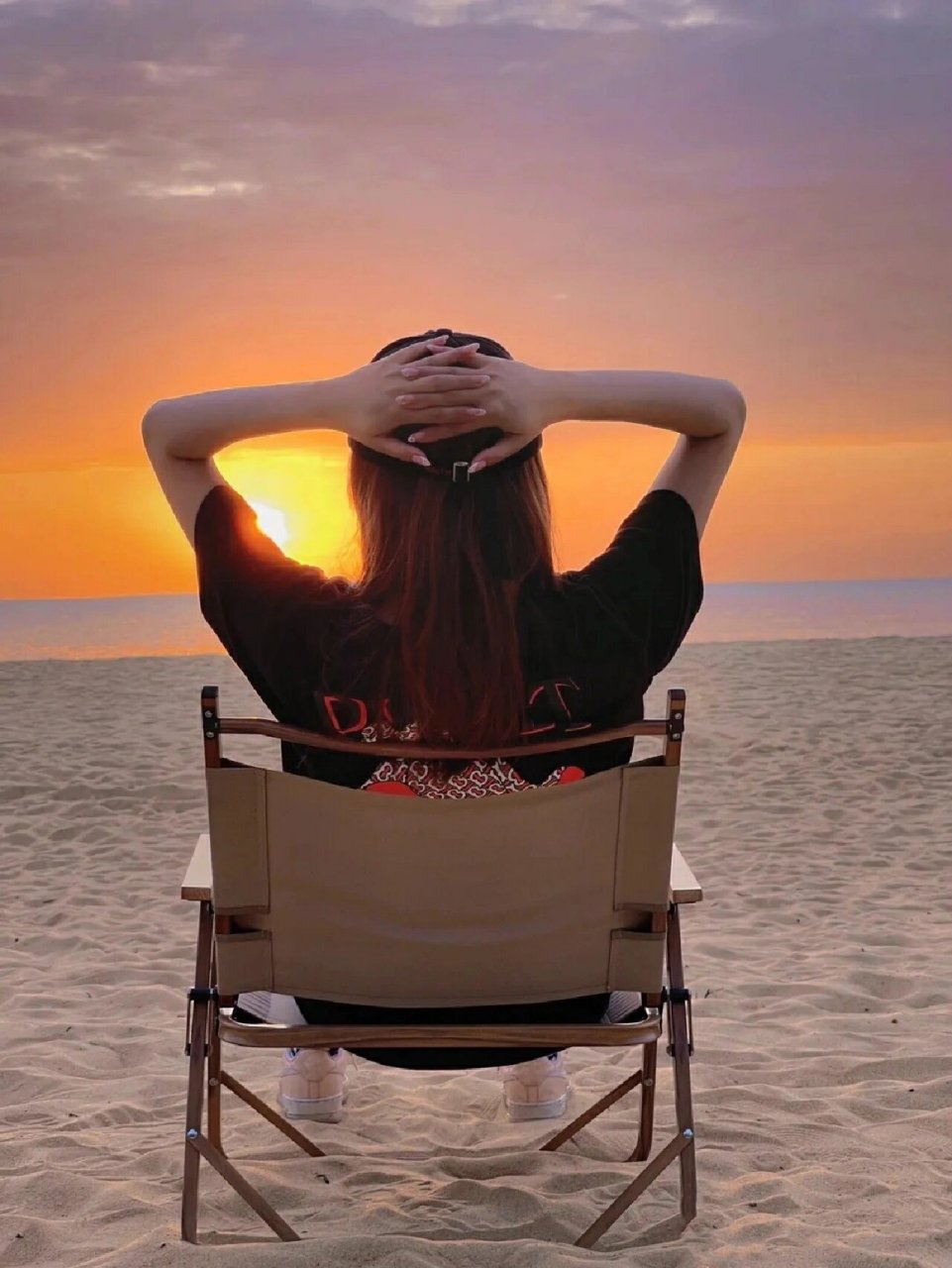 女生头像·海边落日背影图93