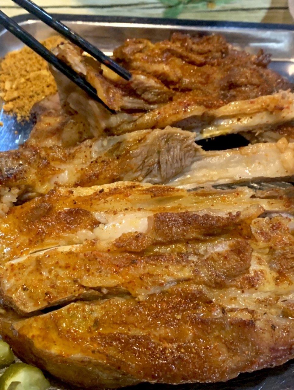 北京烤羊排 :首都胡同里人吃肉真豪横!