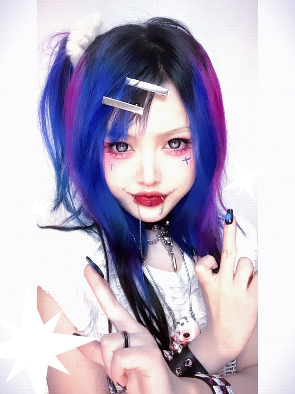 亚文化|发射电波-77 |时尚轮回非主流大头贴 项链:机泣商店 时尚真