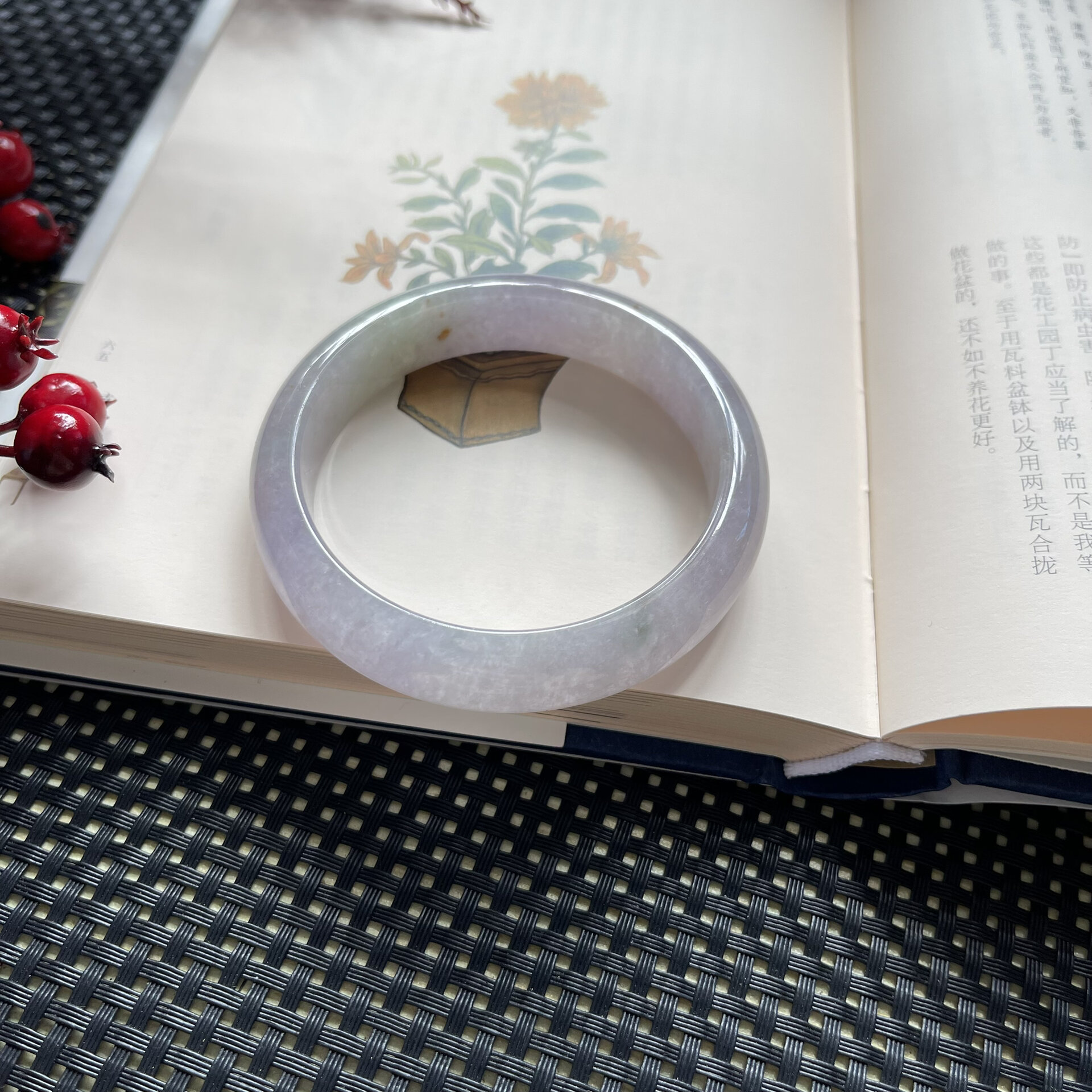 特色冰烟紫,全新可鉴赏